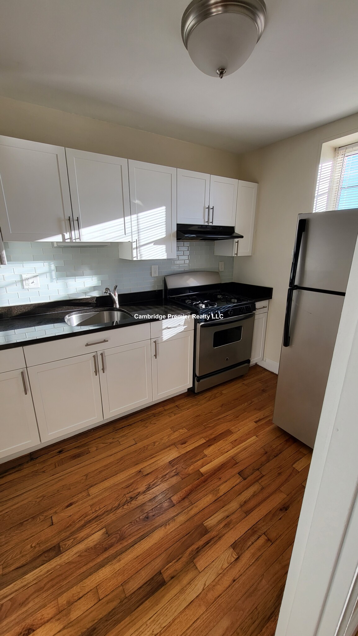 260 Harvard St, Mid Cambridge