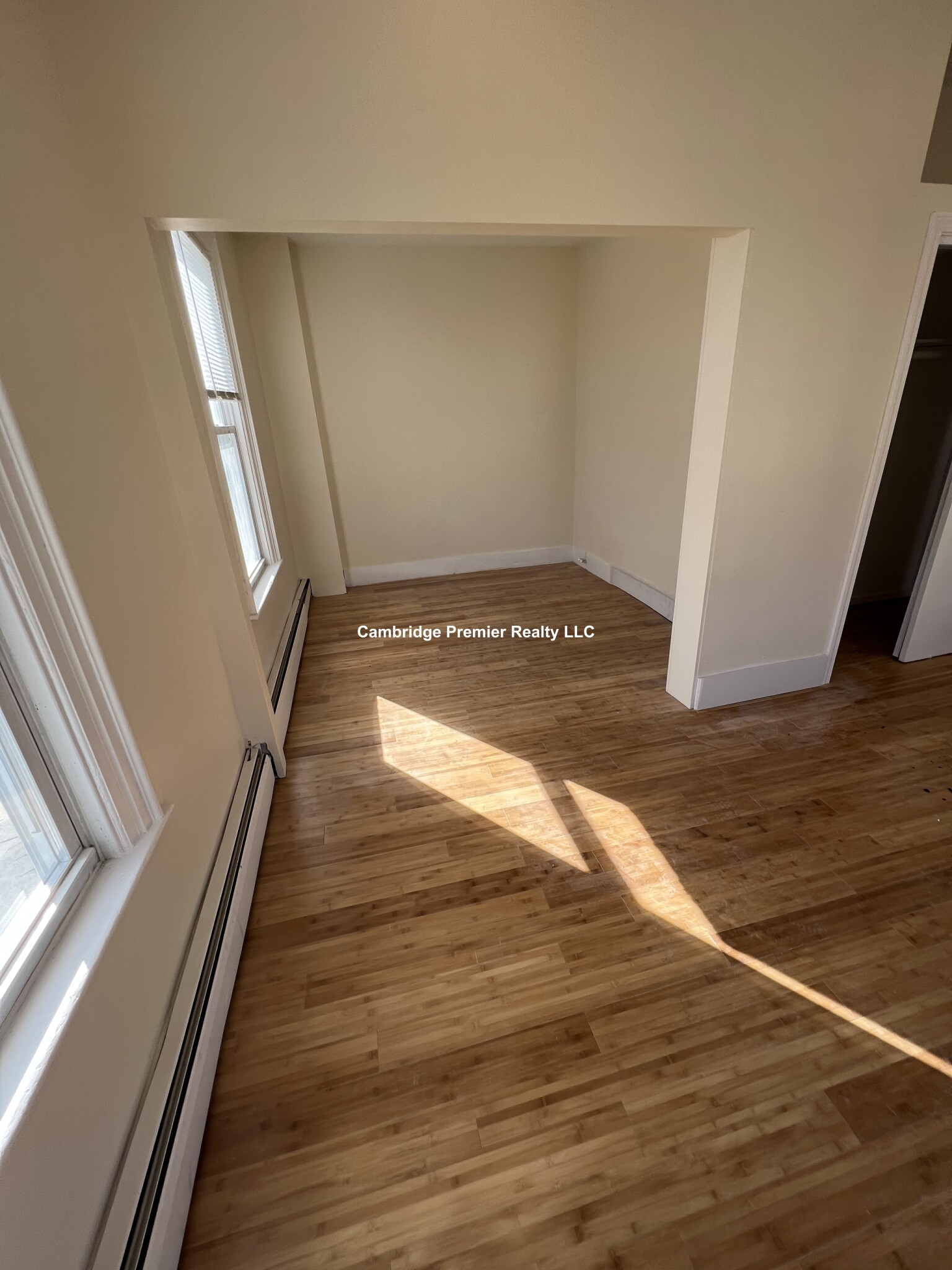 19 Cameron Ave, Davis Square