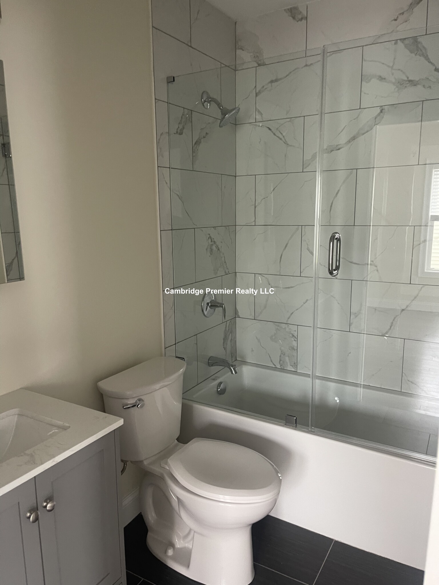 232 Fulton St, Medford