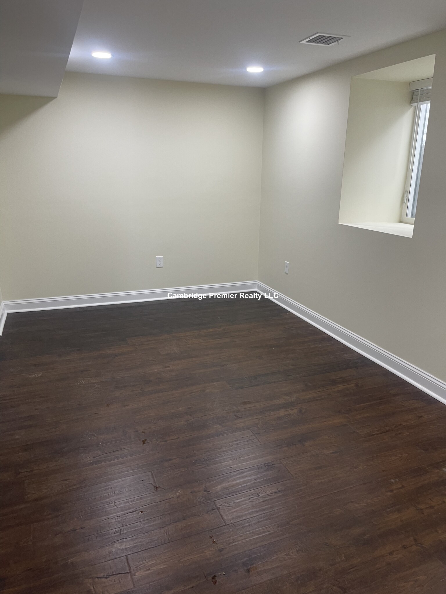 232 Fulton St, Medford