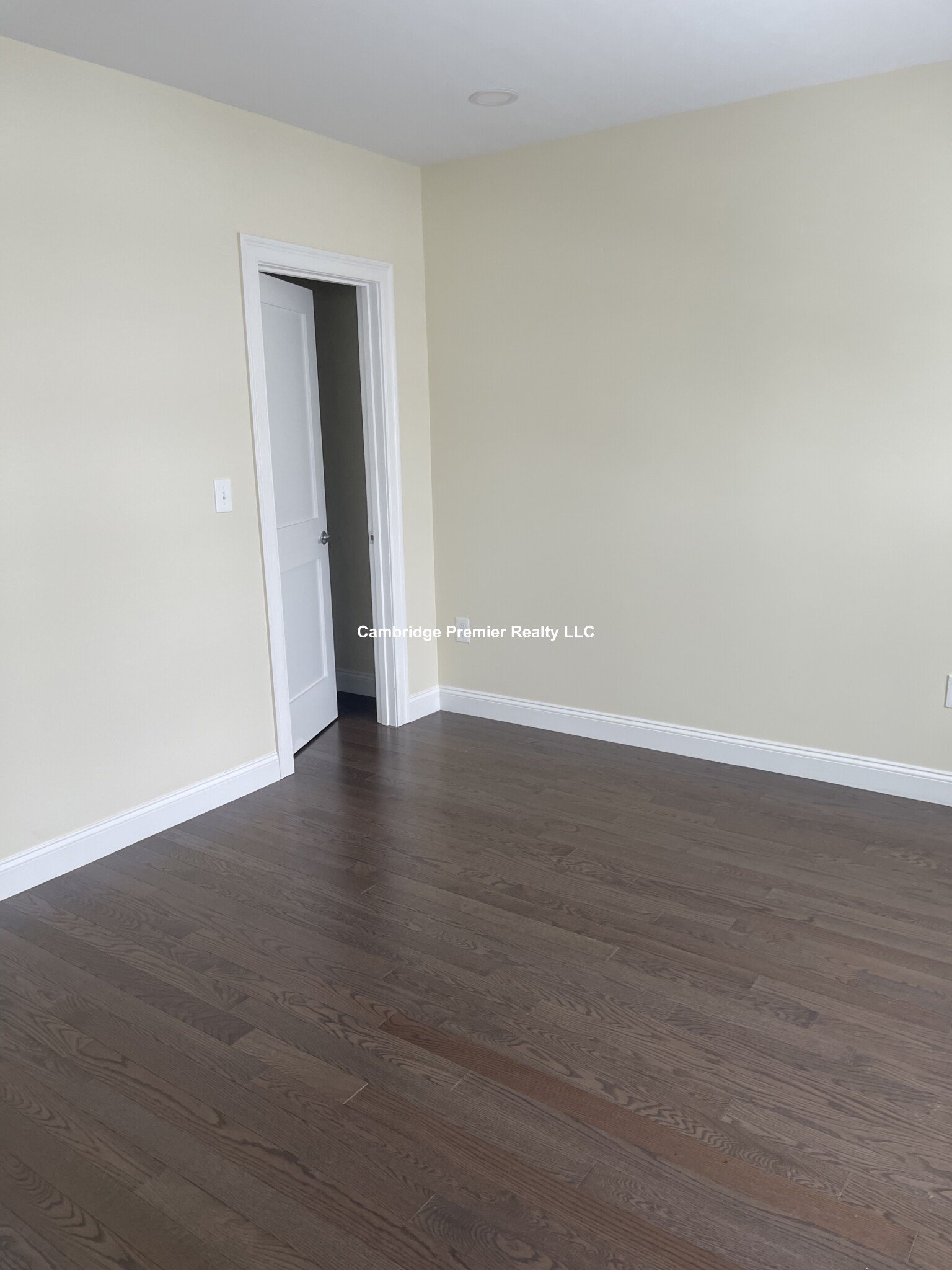 232 Fulton St, Medford