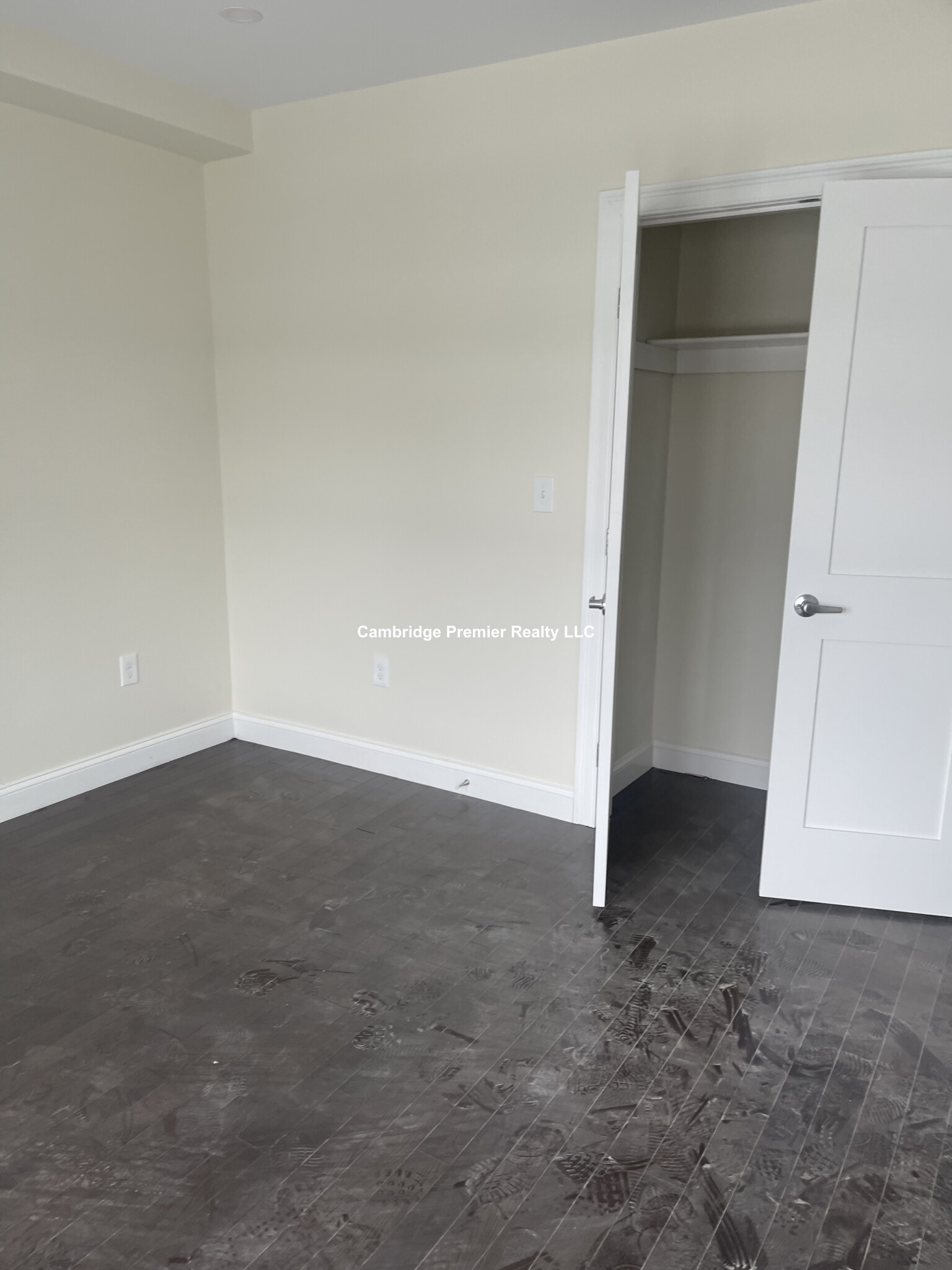 232 Fulton St, Medford