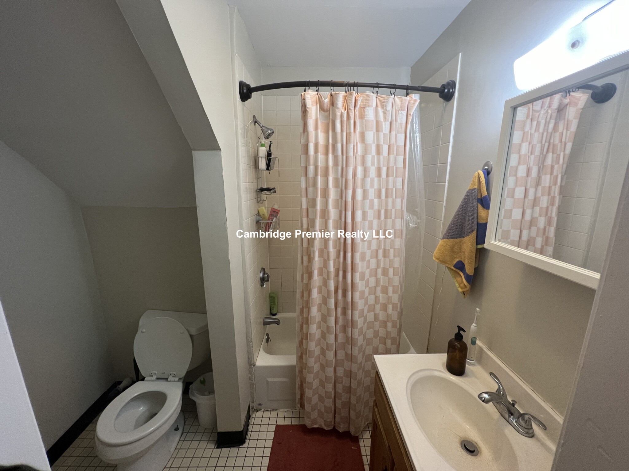 170 Putnam Ave, Cambridgeport