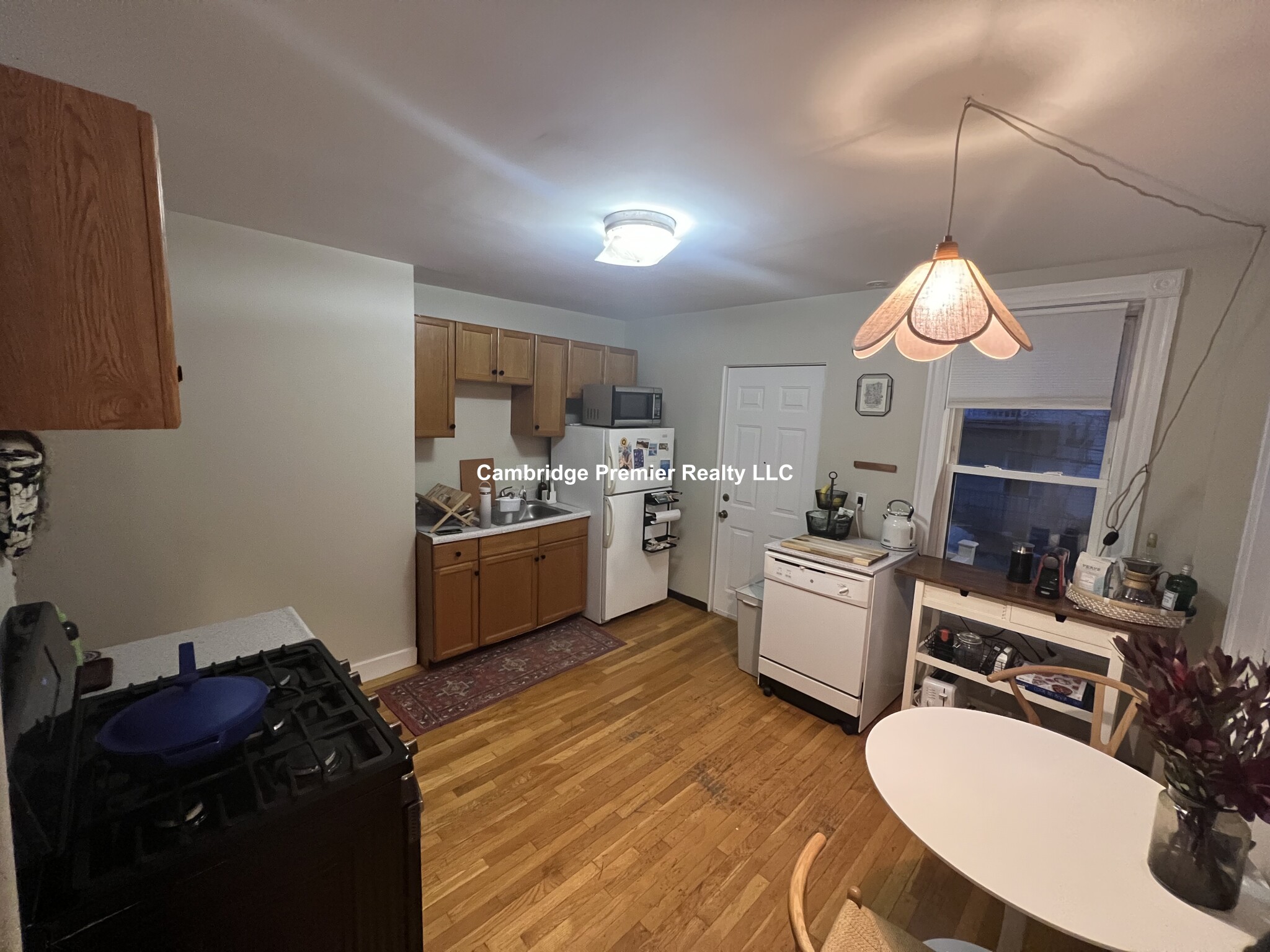 170 Putnam Ave, Cambridgeport