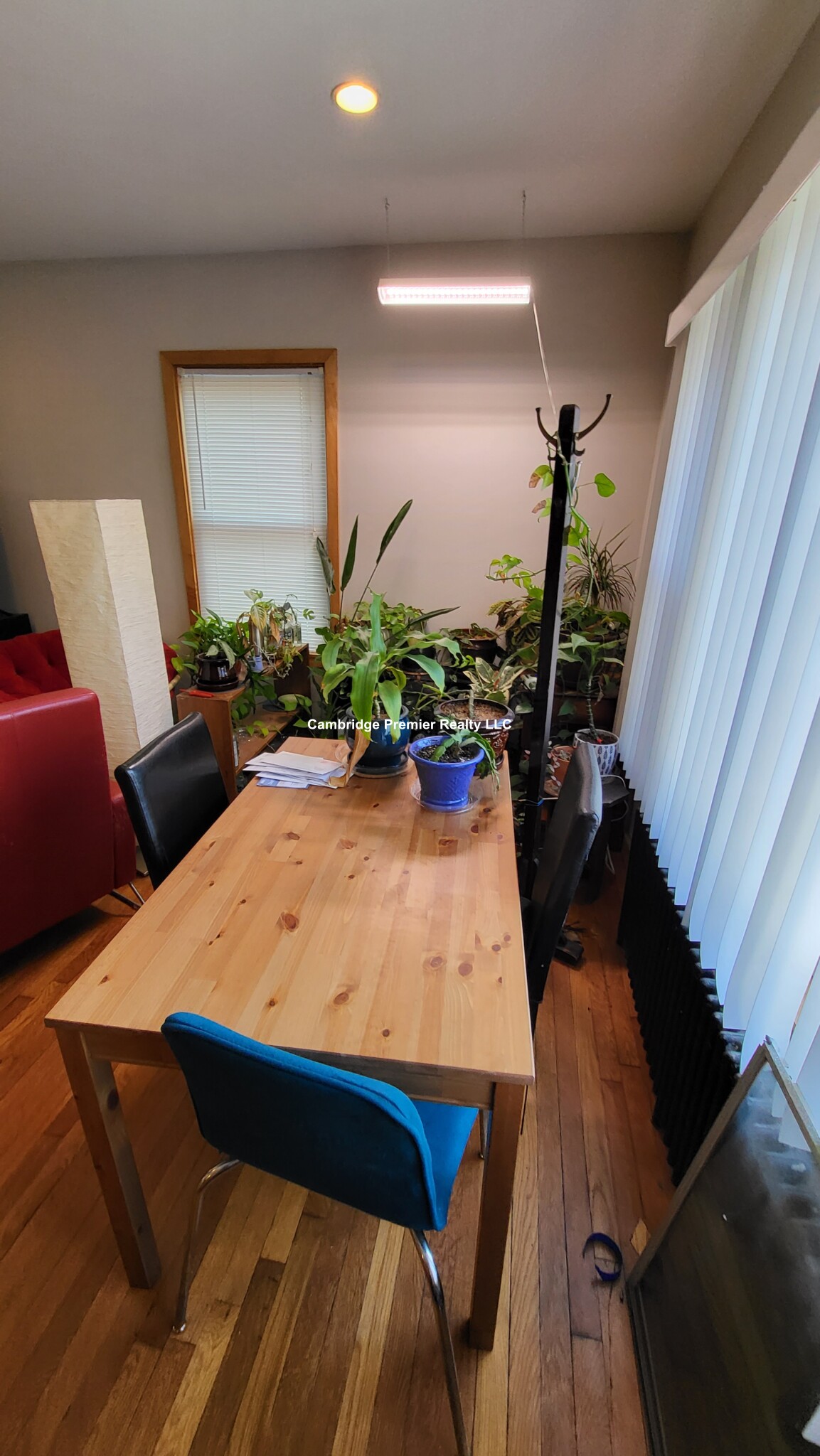 132 Columbia St, Central Square