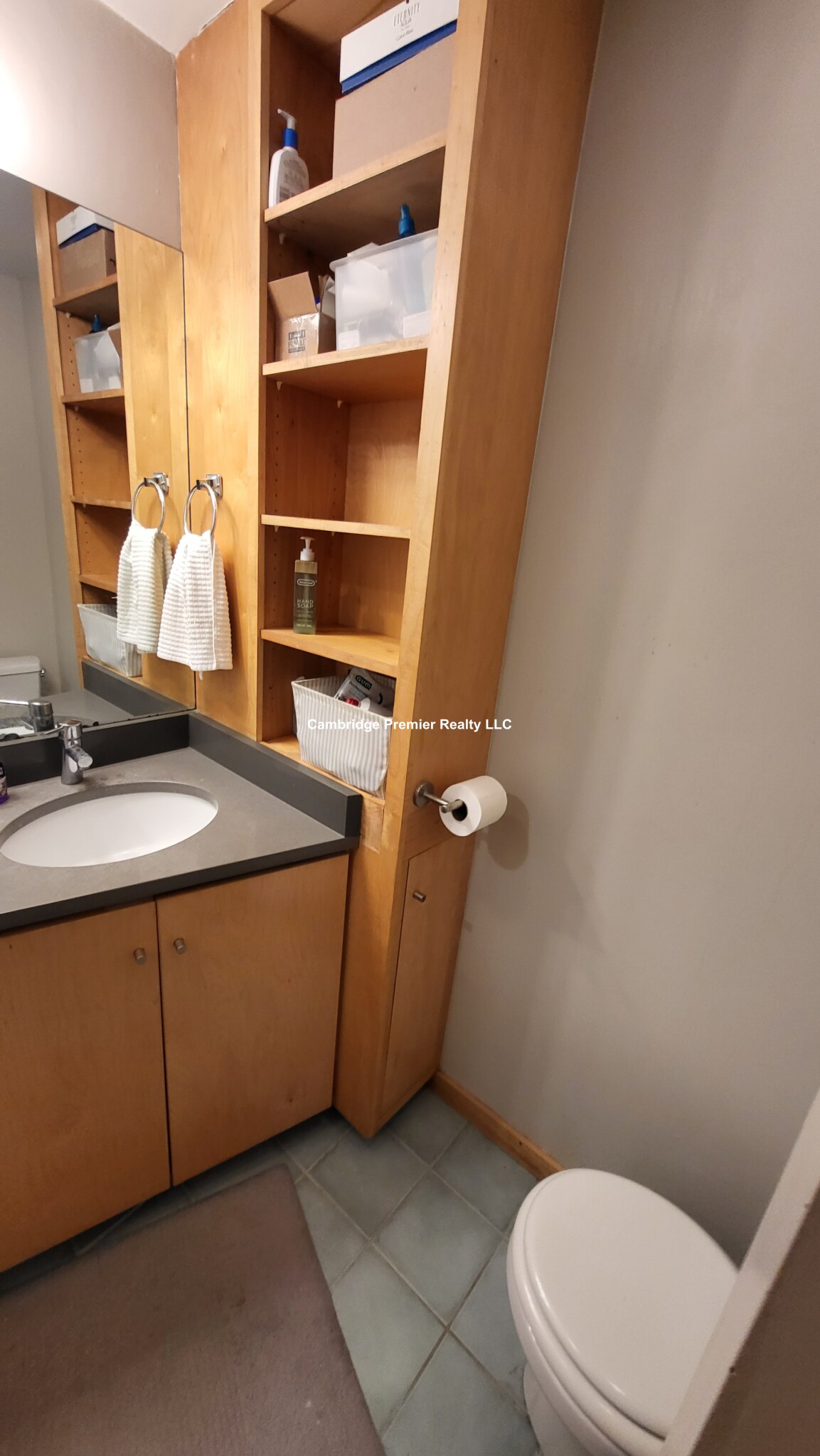 132 Columbia St, Central Square