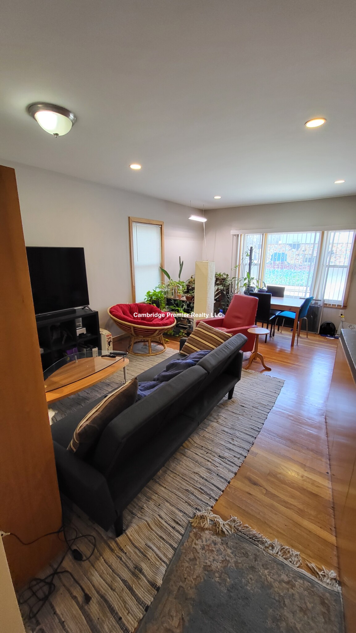 132 Columbia St, Central Square