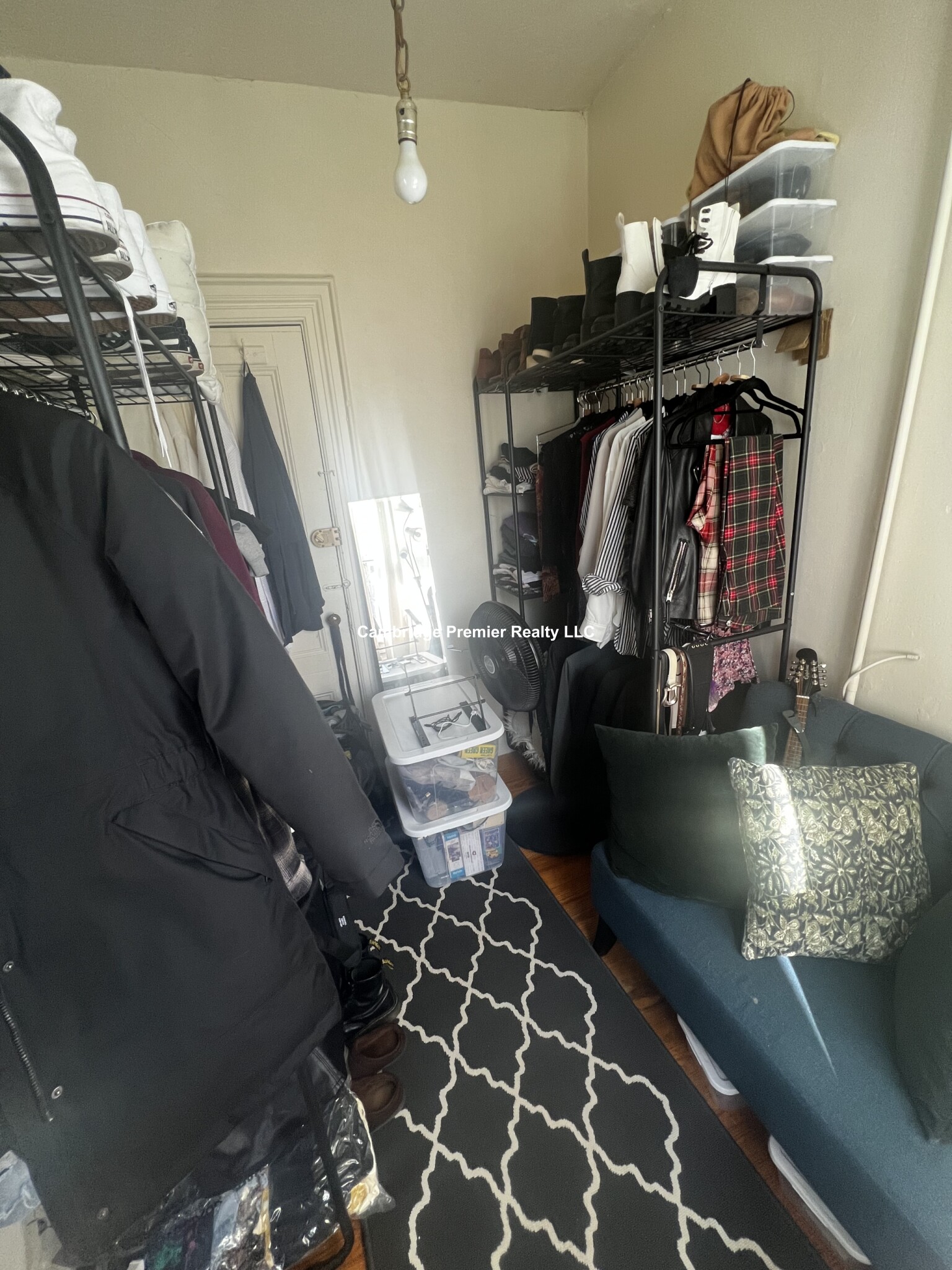 8 Evergreen Sq, Spring Hill