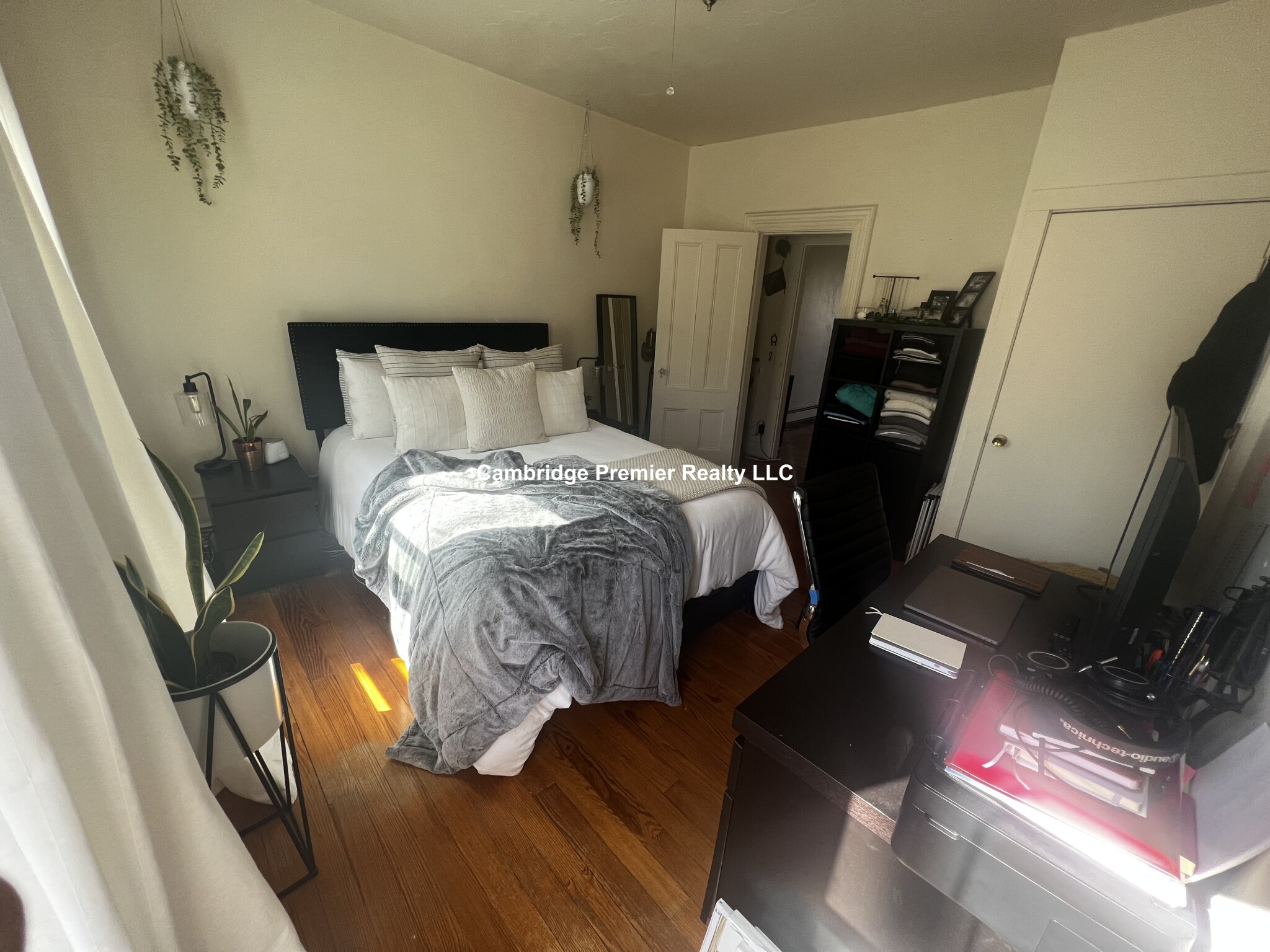 8 Evergreen Sq, Spring Hill