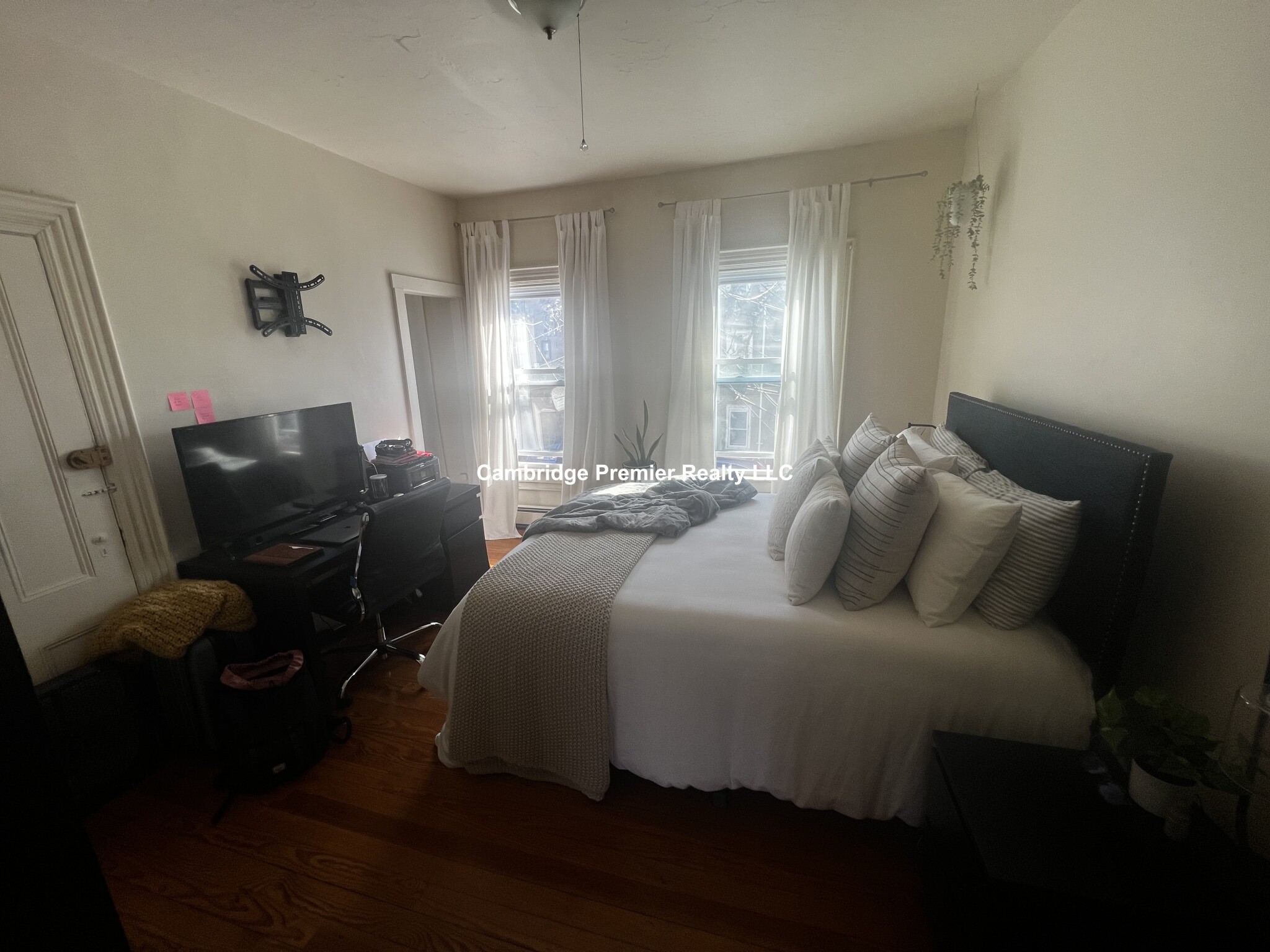 8 Evergreen Sq, Spring Hill