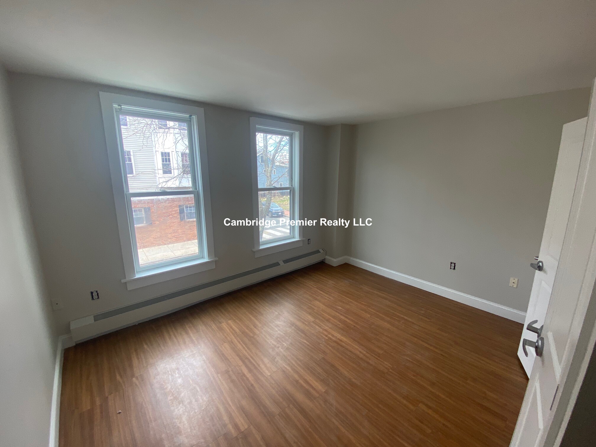 92 Brookline St, Cambridgeport