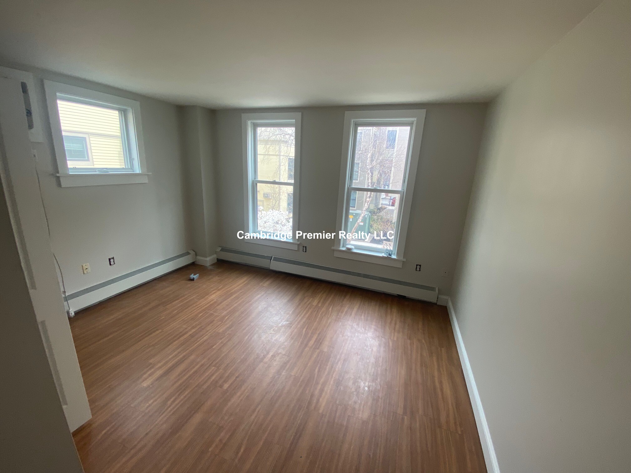 92 Brookline St, Cambridgeport