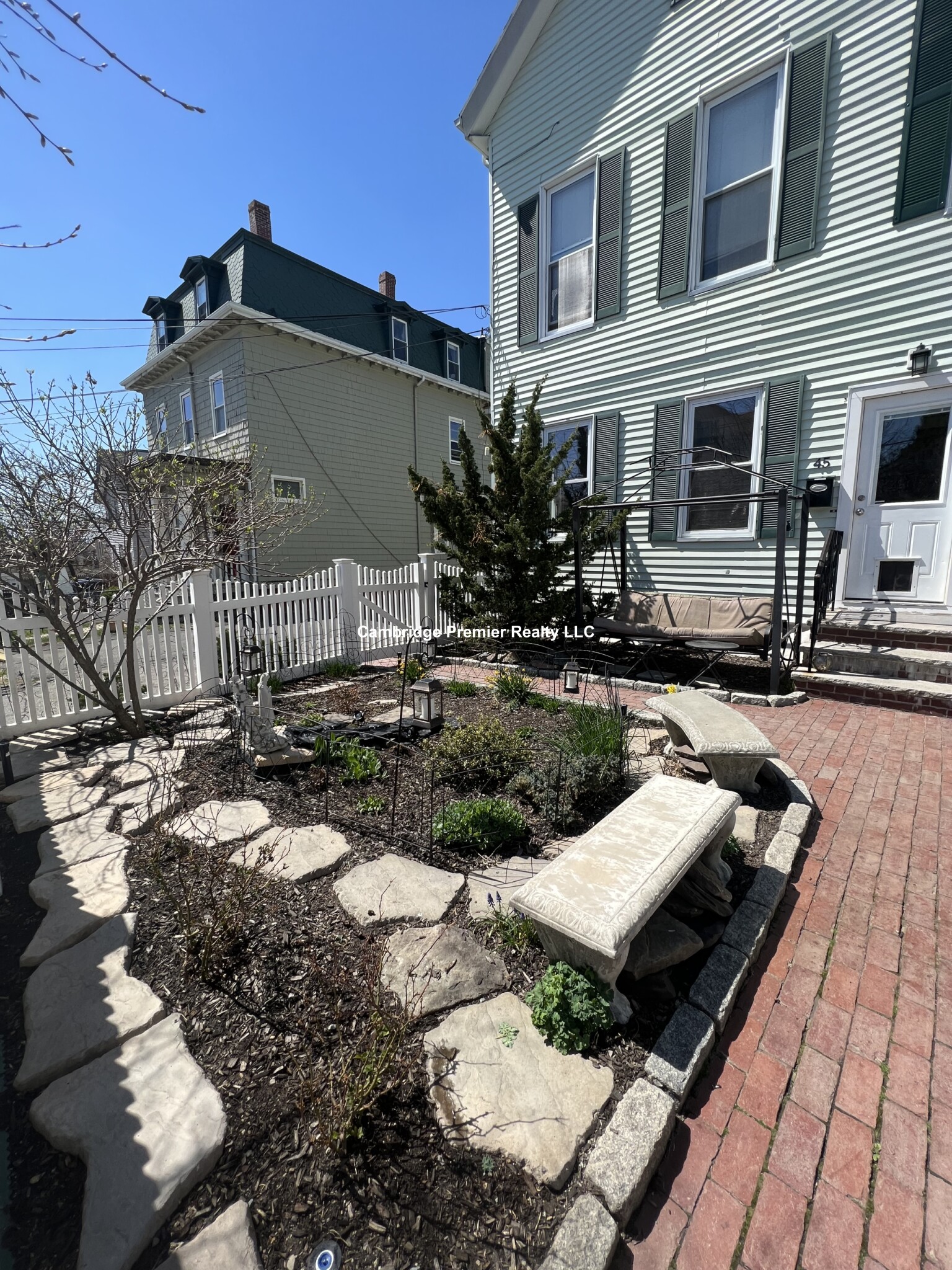 45 Franklin St, East Somerville