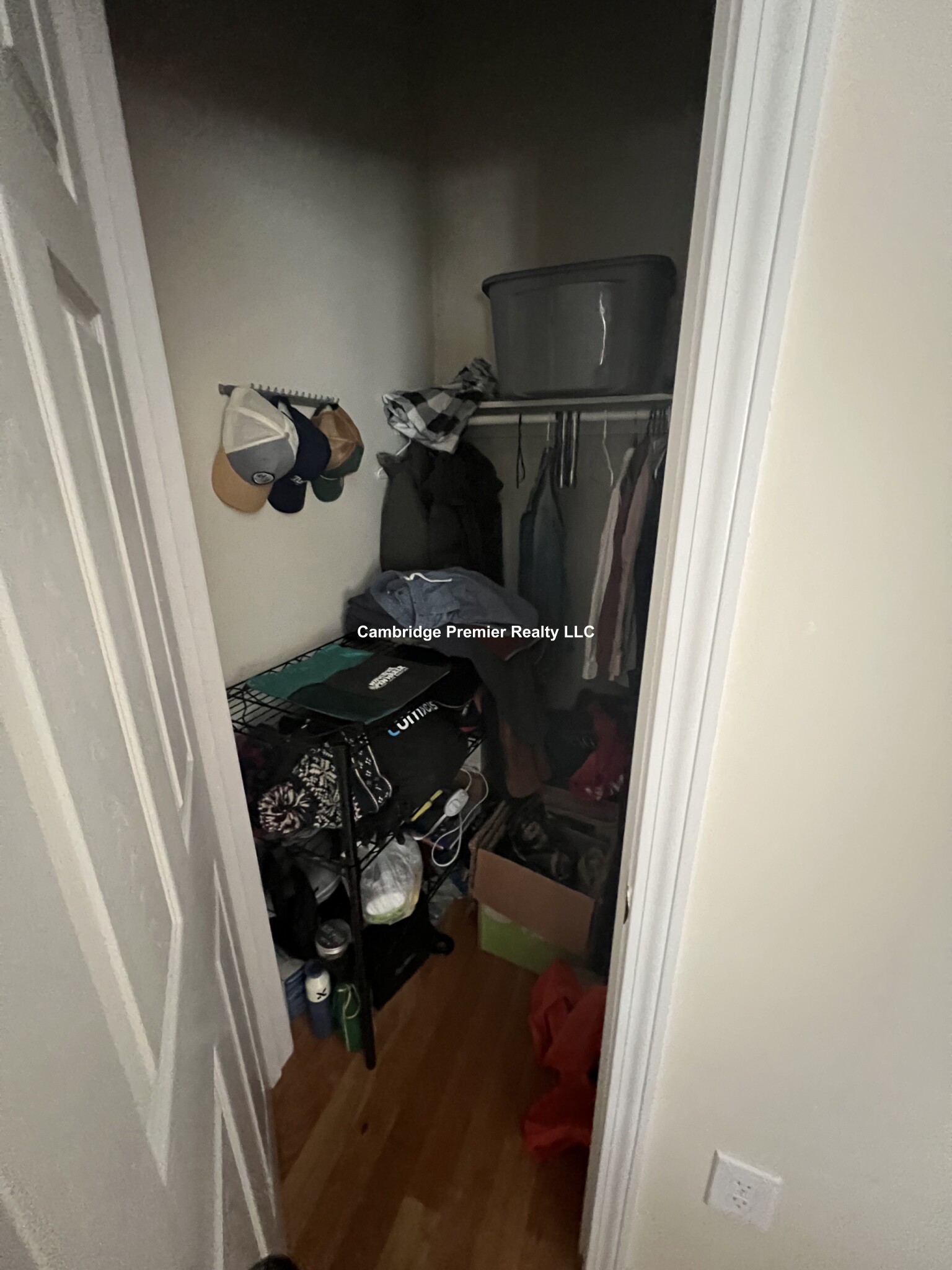 142 Holland St, Davis Square