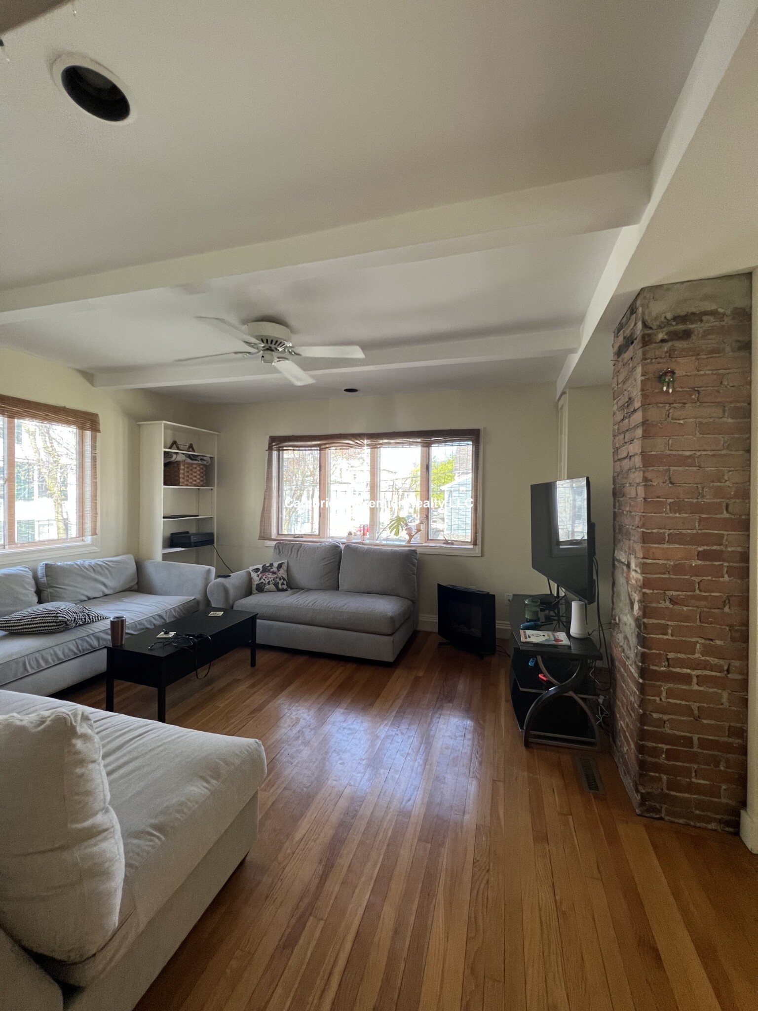 182 Charles St, East Cambridge