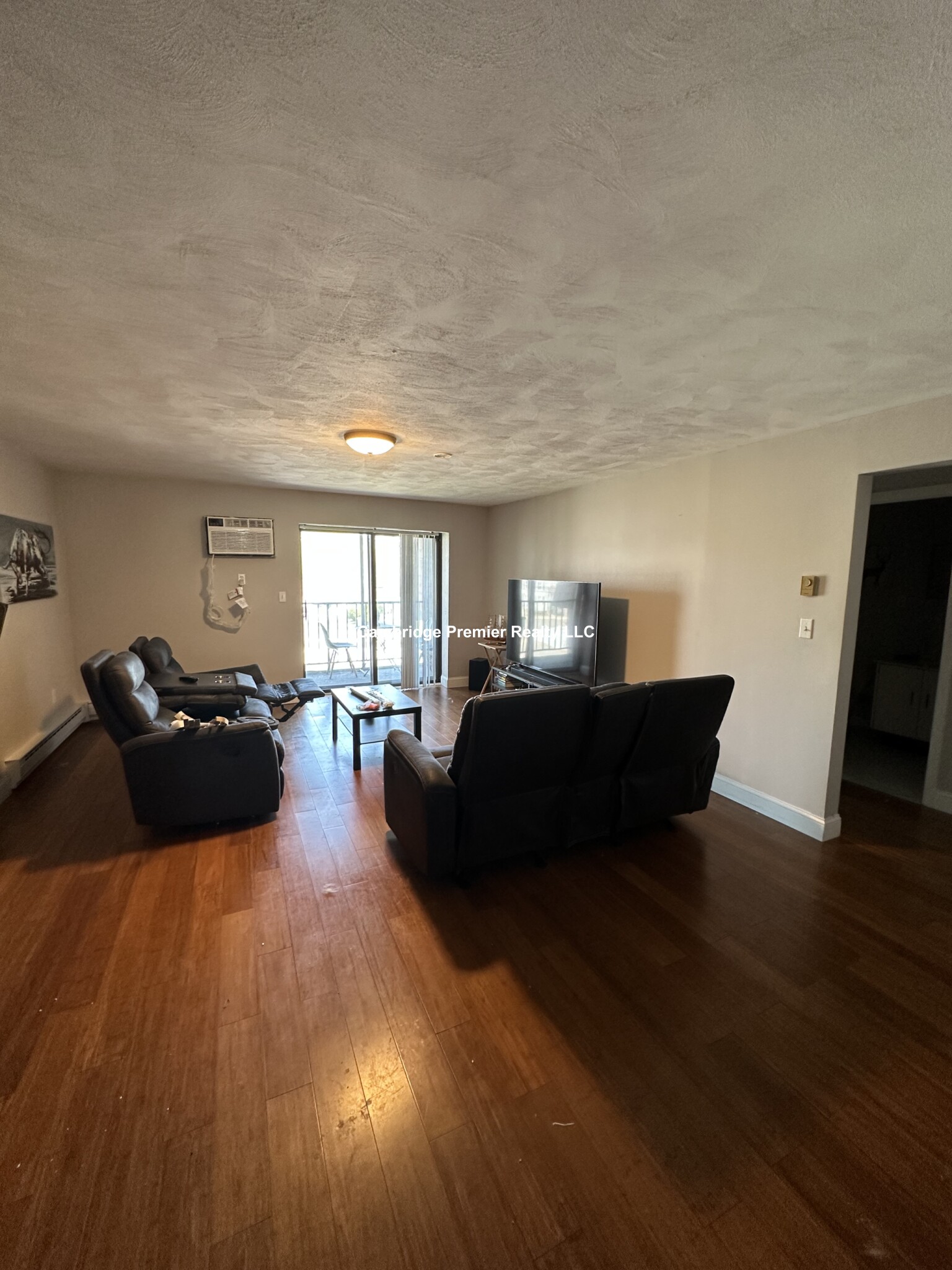 33 Washington St, Medford