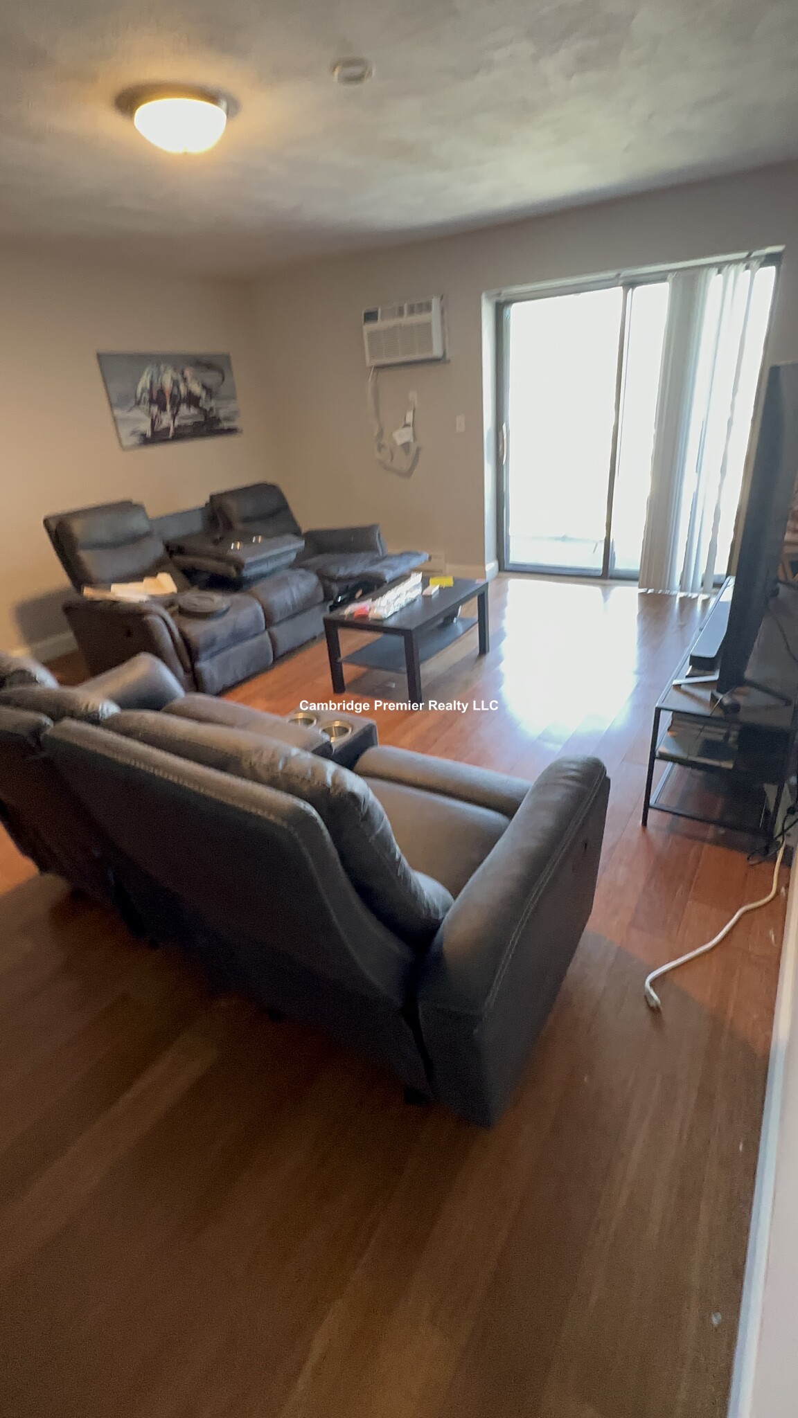 33 Washington St, Medford