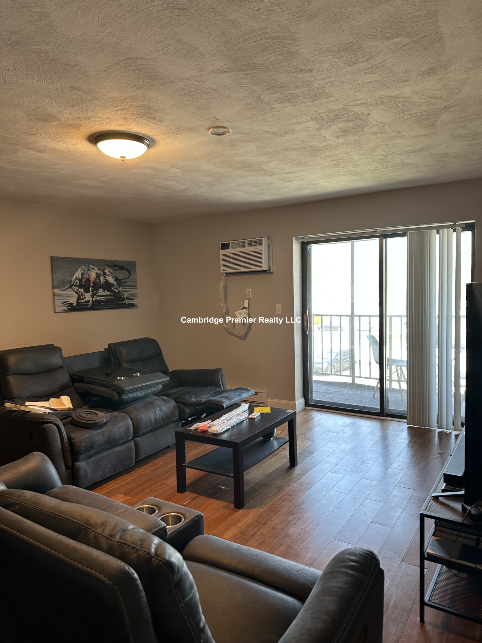 33 Washington St, Medford