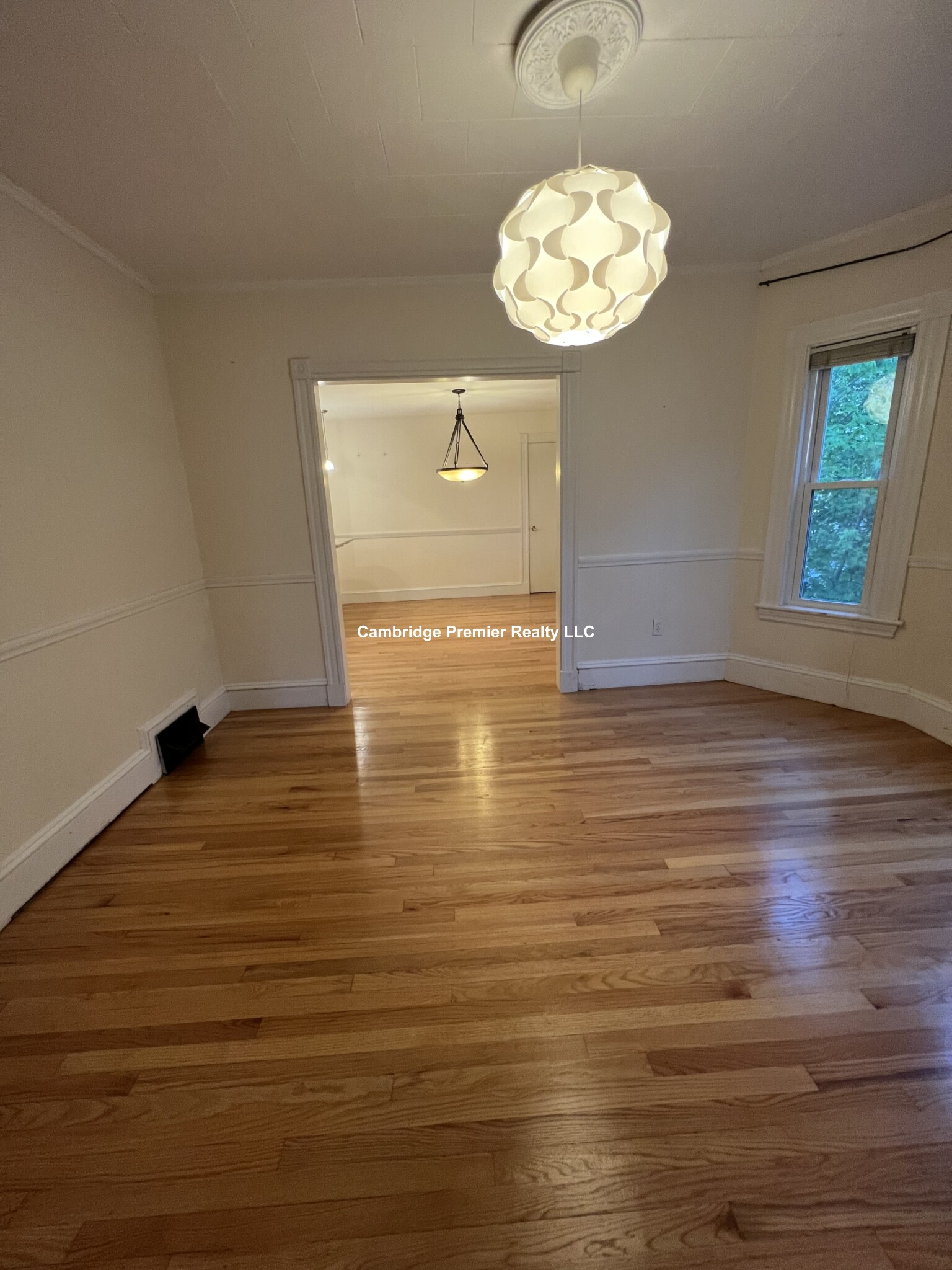 47 Waterhouse St, West Somerville