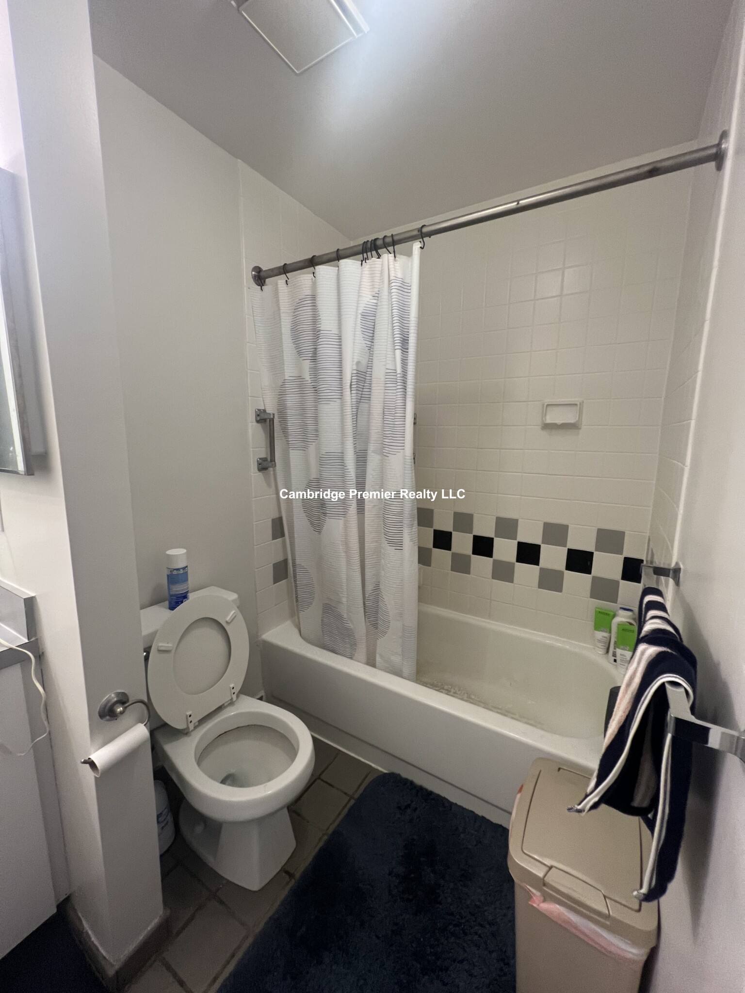 65 Fulkerson St, East Cambridge