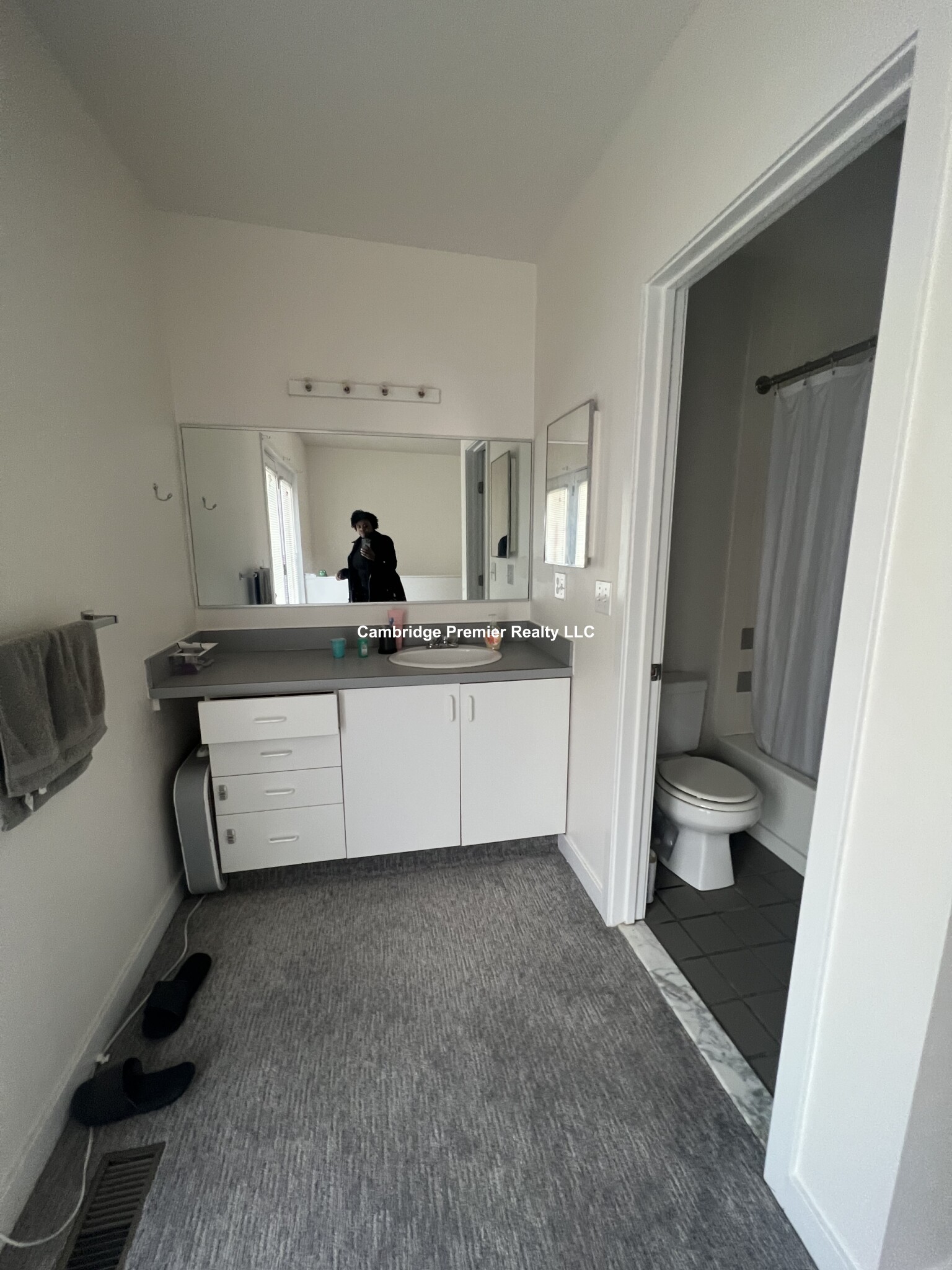 65 Fulkerson St, East Cambridge