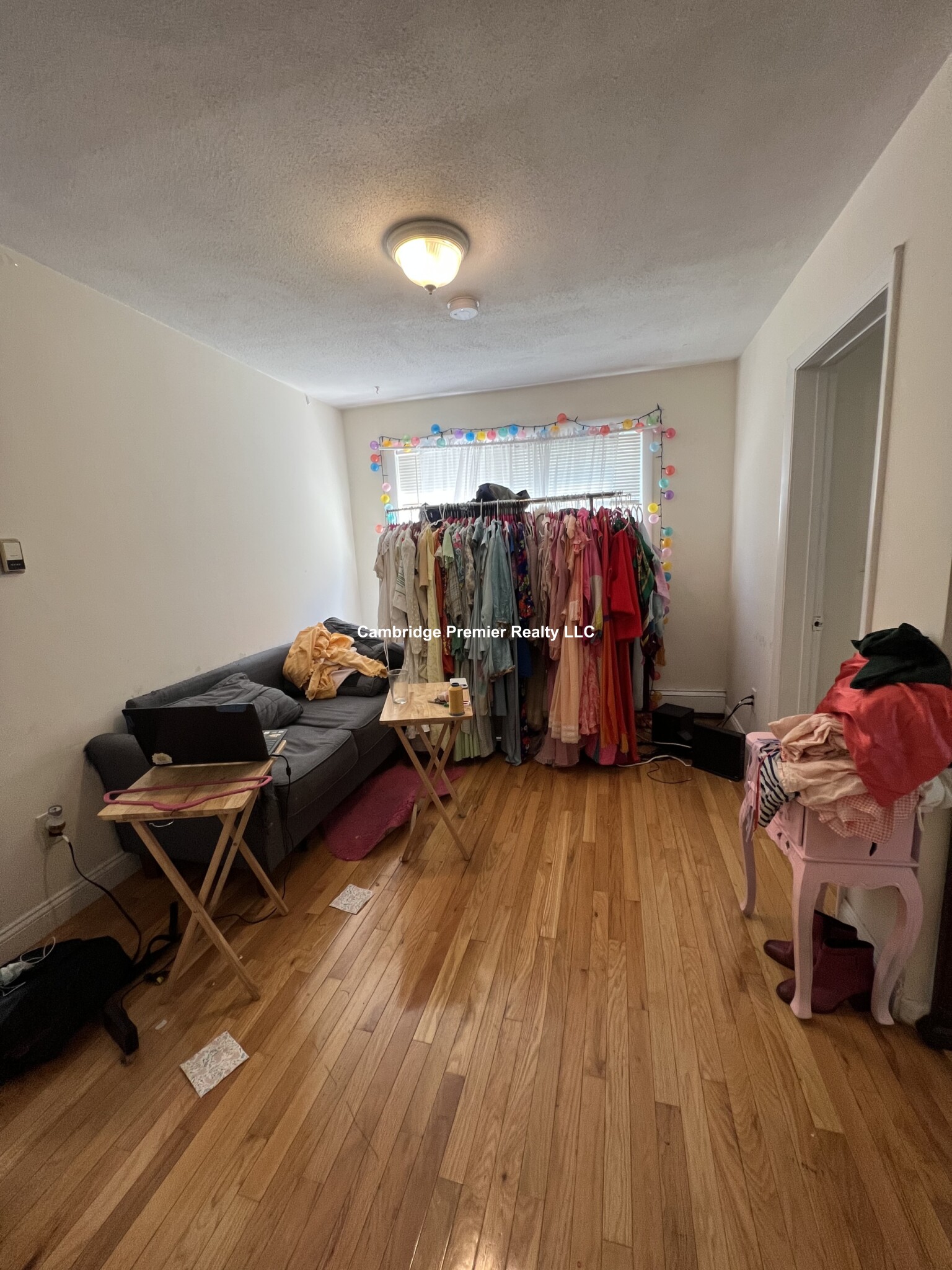 17 Pine St, Cambridgeport