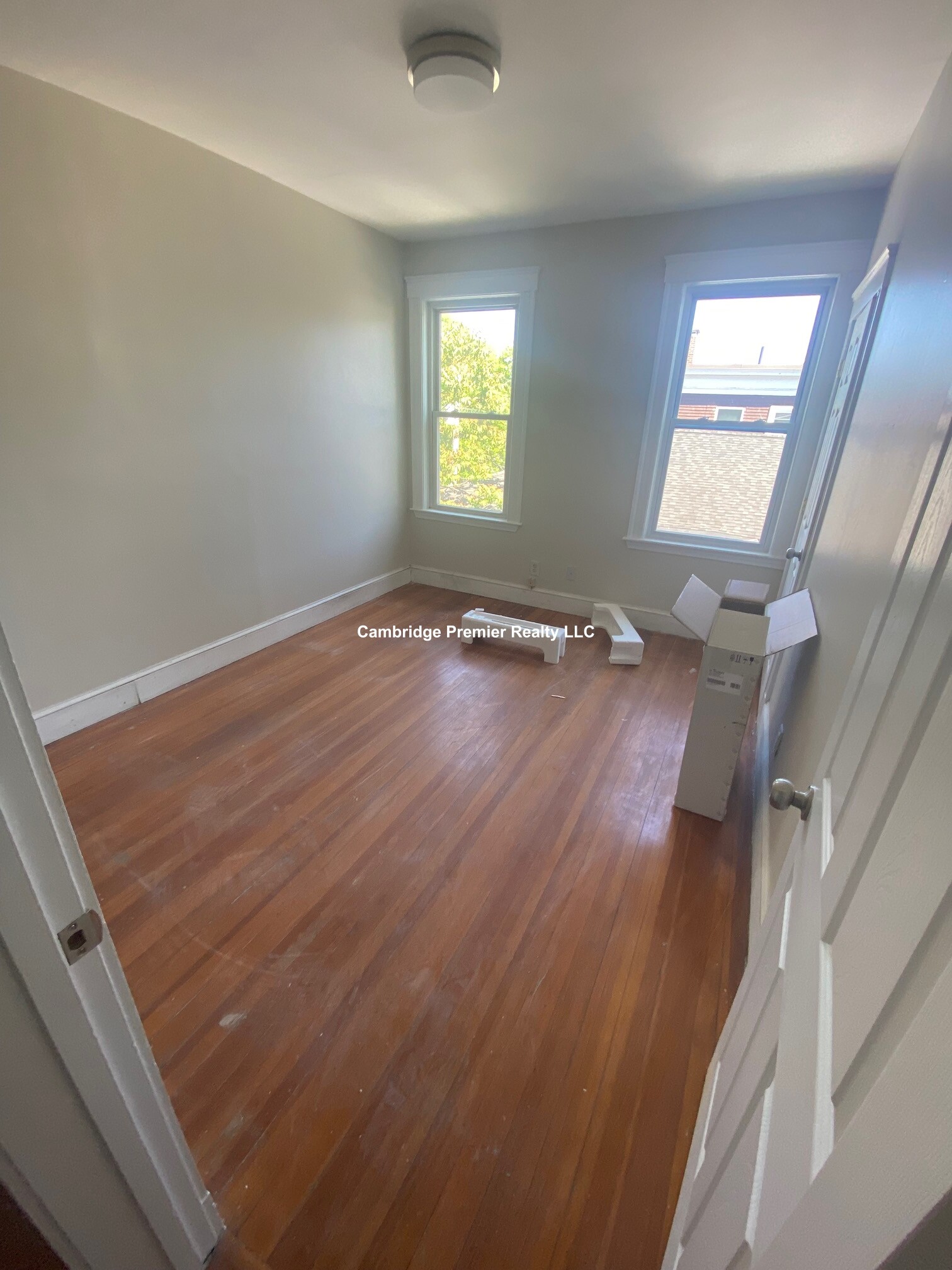 240 Allston St, Cambridgeport