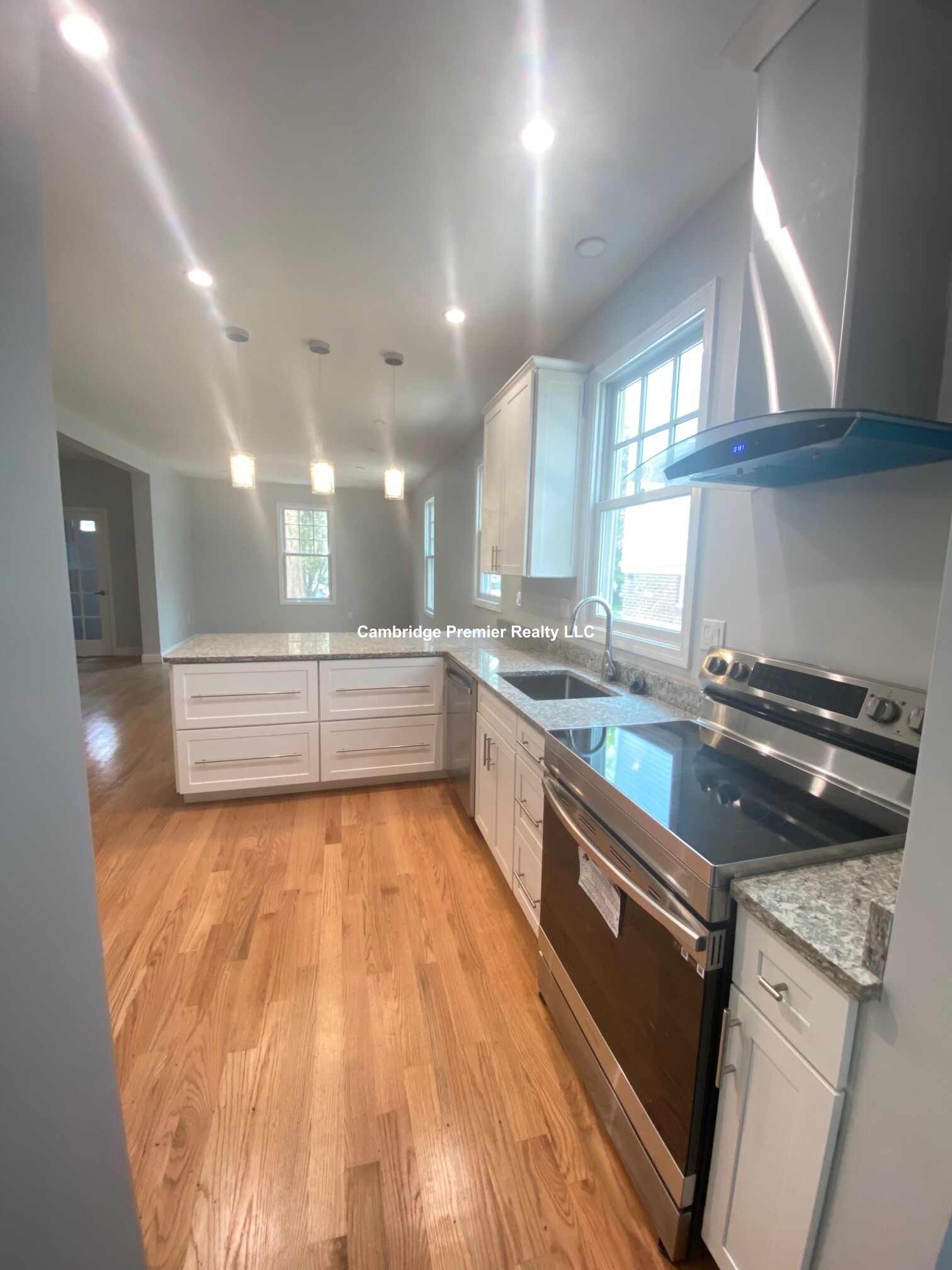 383 Broadway, Mid Cambridge