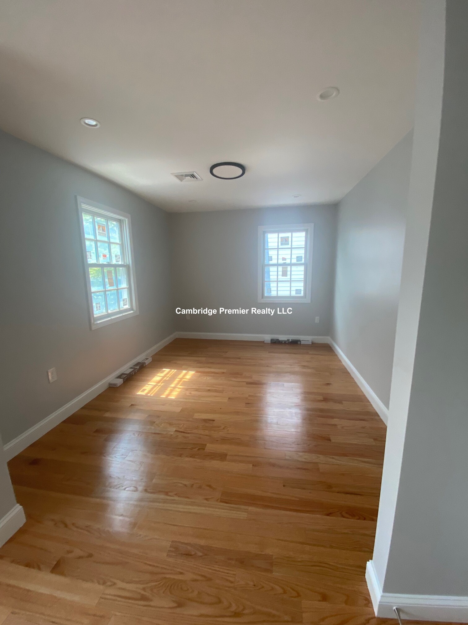 383 Broadway, Mid Cambridge