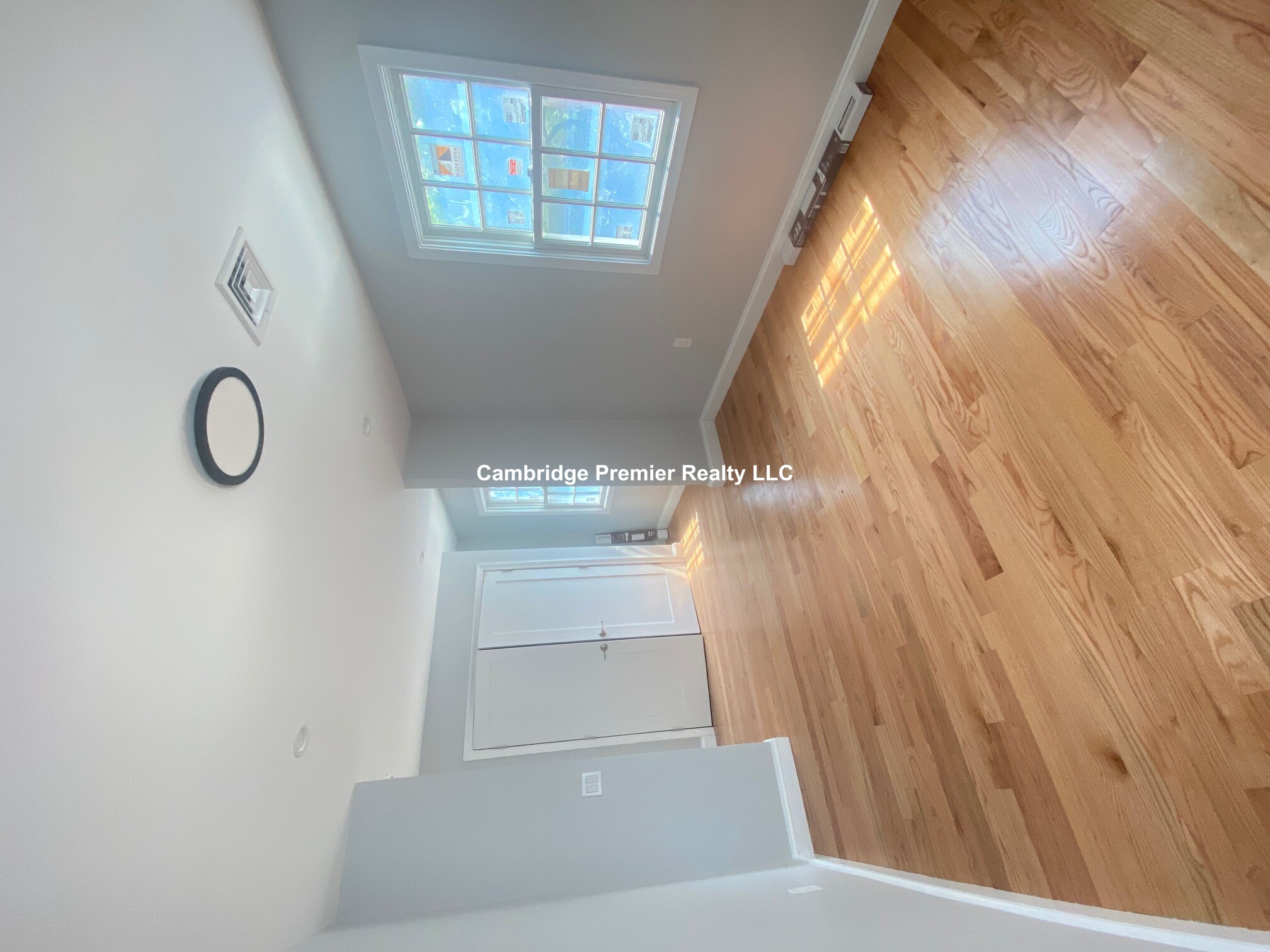 383 Broadway, Mid Cambridge