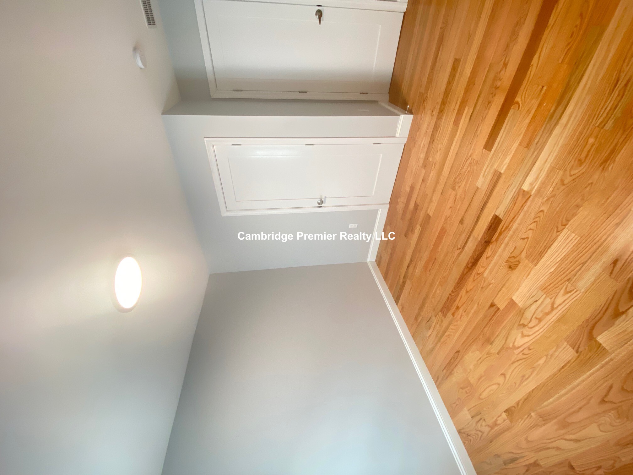 383 Broadway, Mid Cambridge