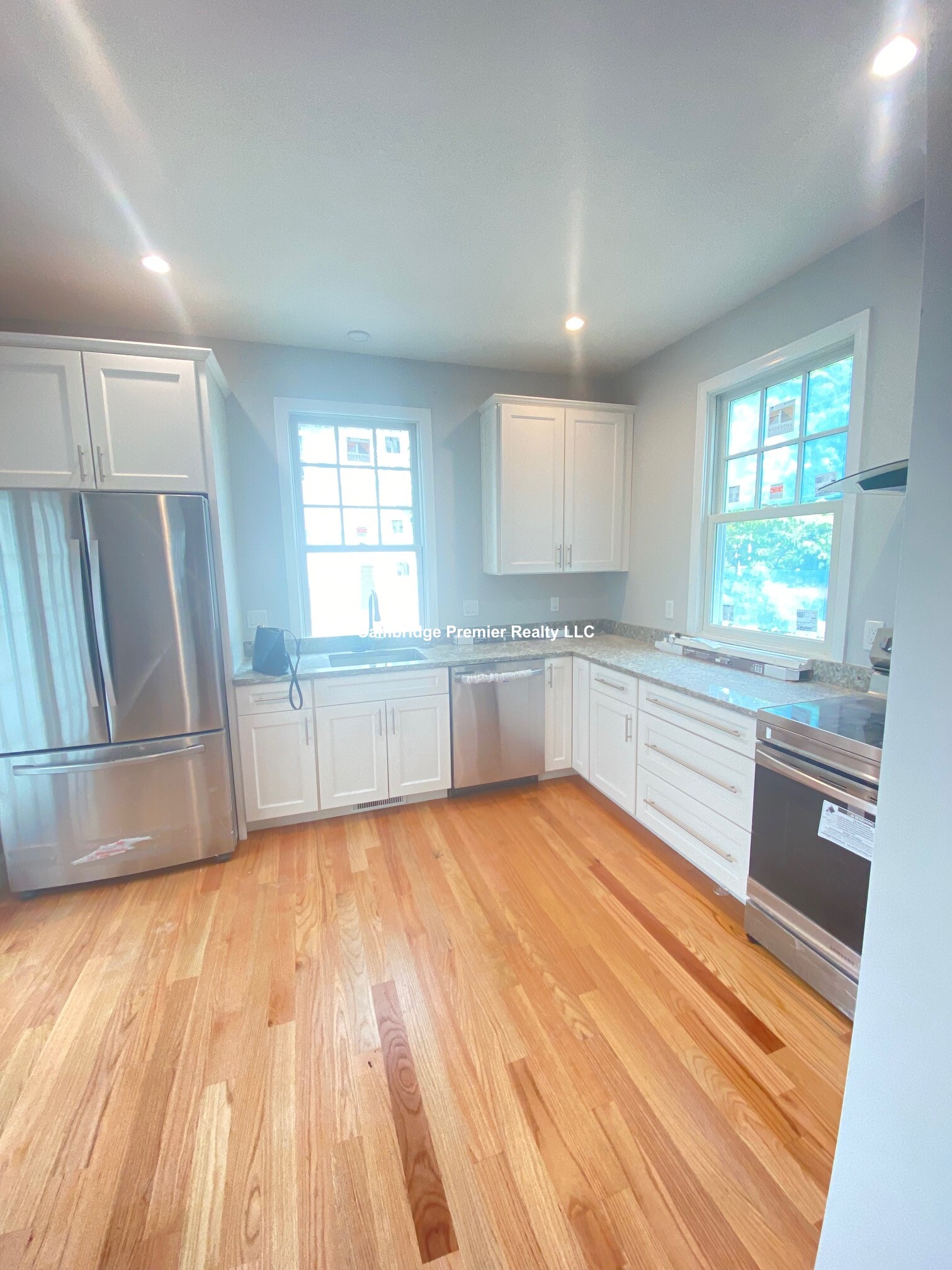 383 Broadway, Mid Cambridge