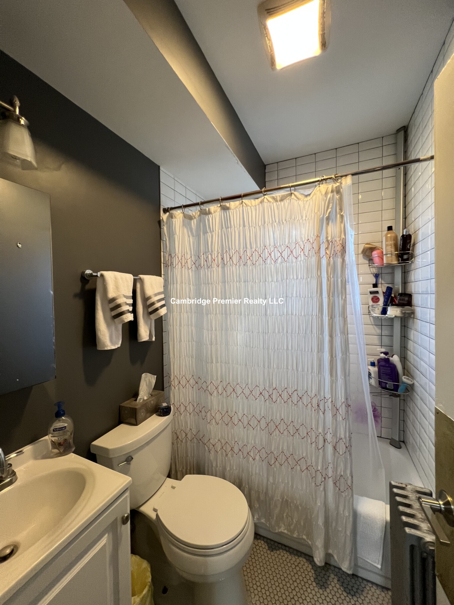 7 Fenno St, Neighborhood Nine