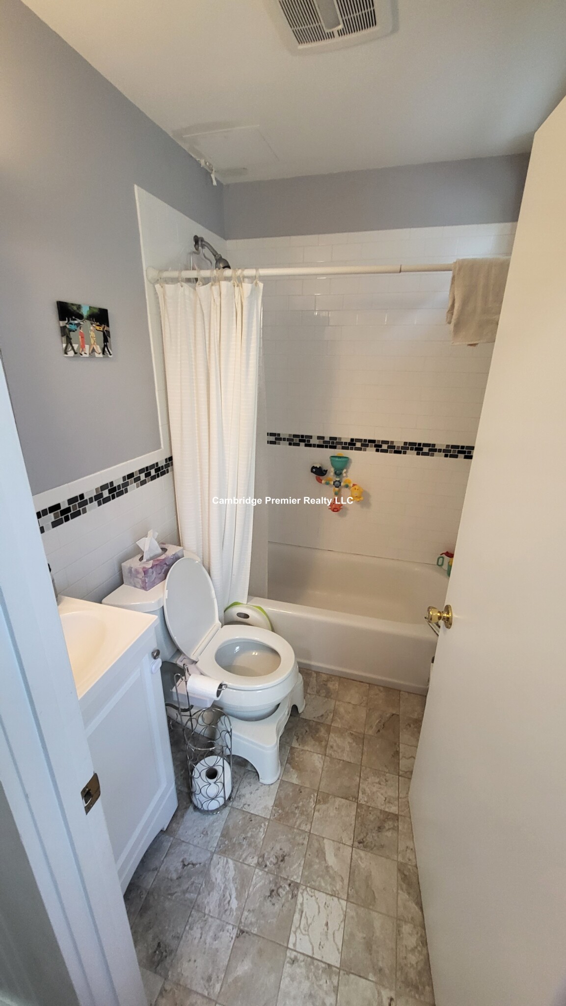 377 Windsor St, Wellington-Harrington