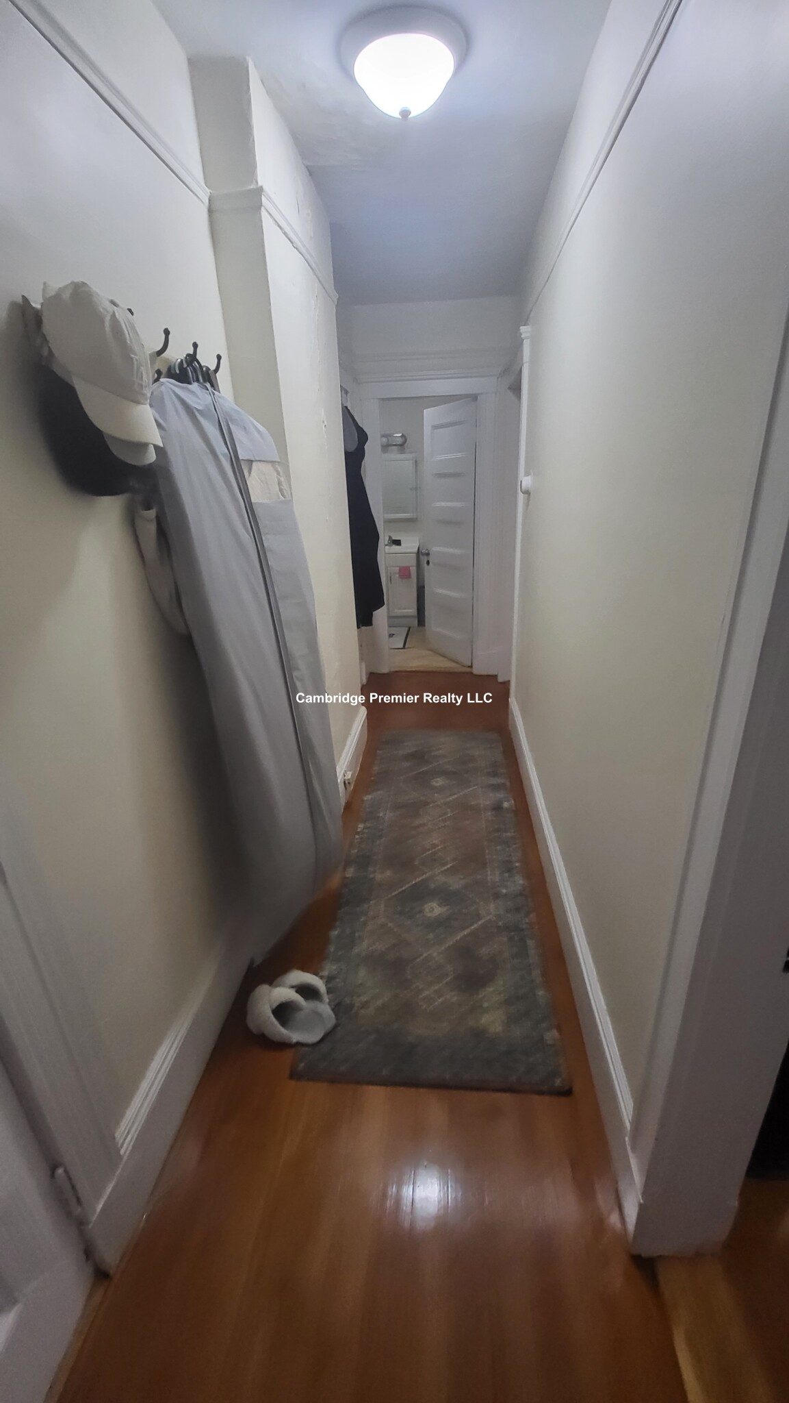 18 Sanborn Ave, Prospect Hill