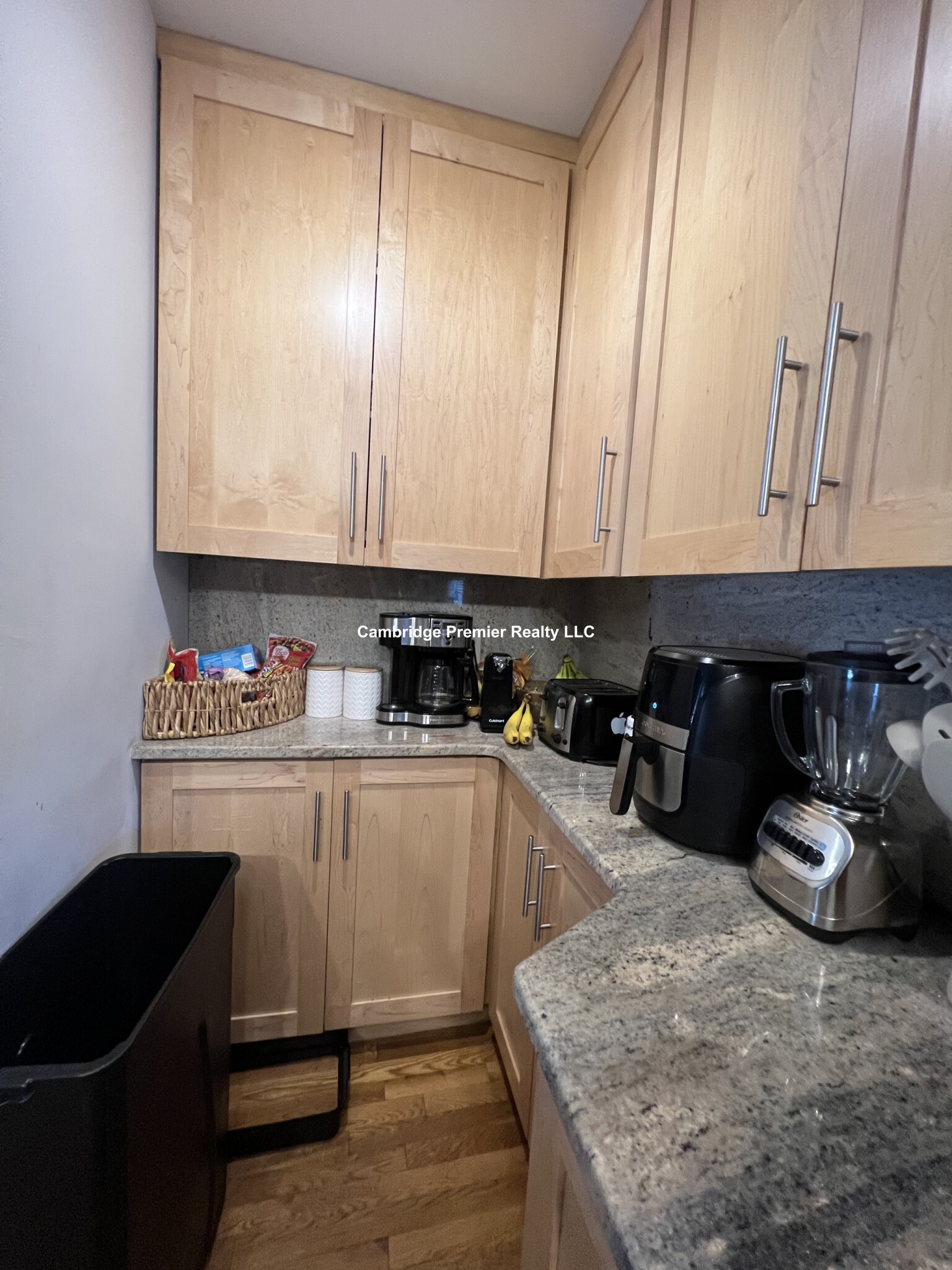 22 Concord Ave, Union Square