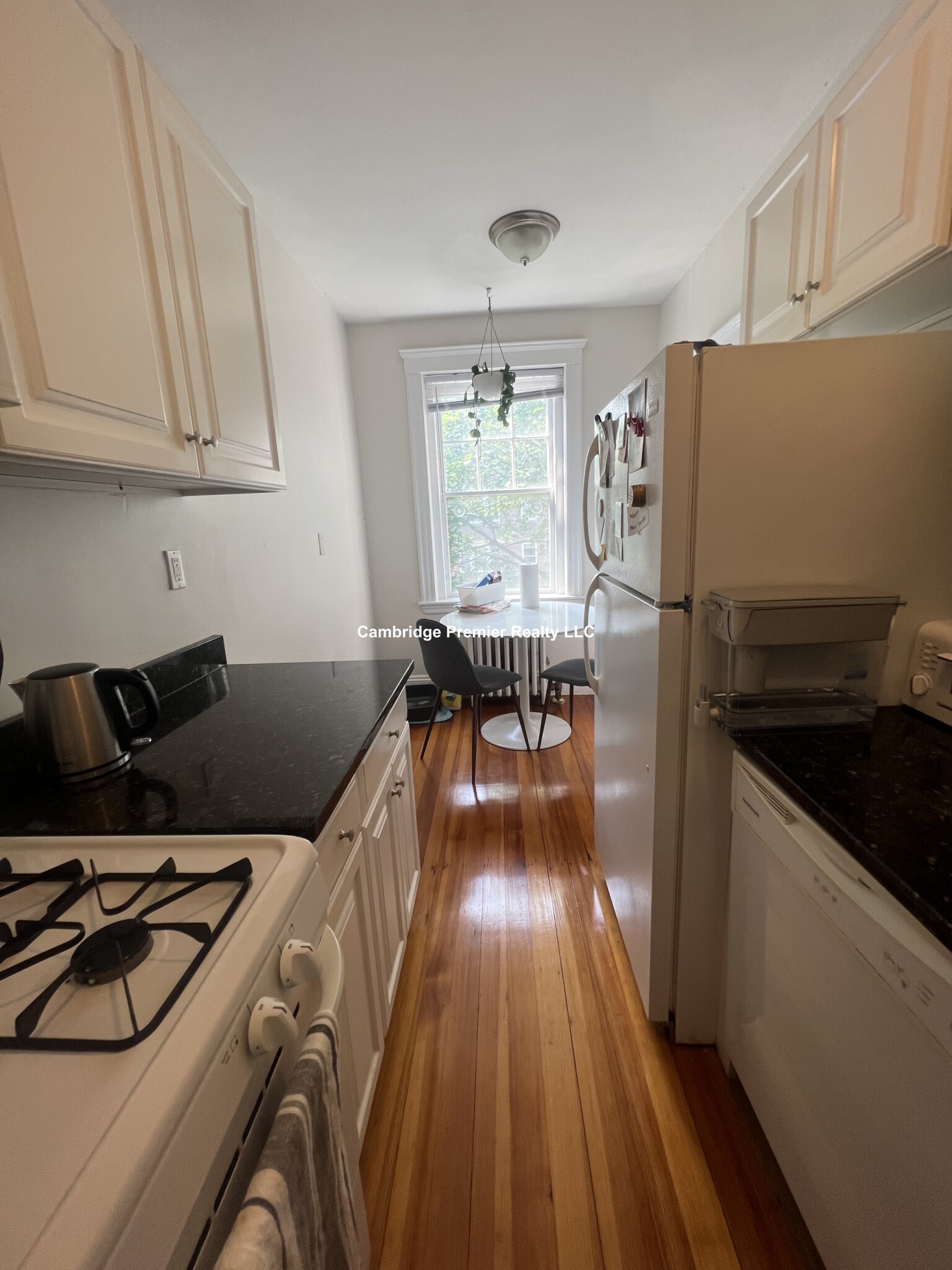 28 Langdon St, Harvard Square