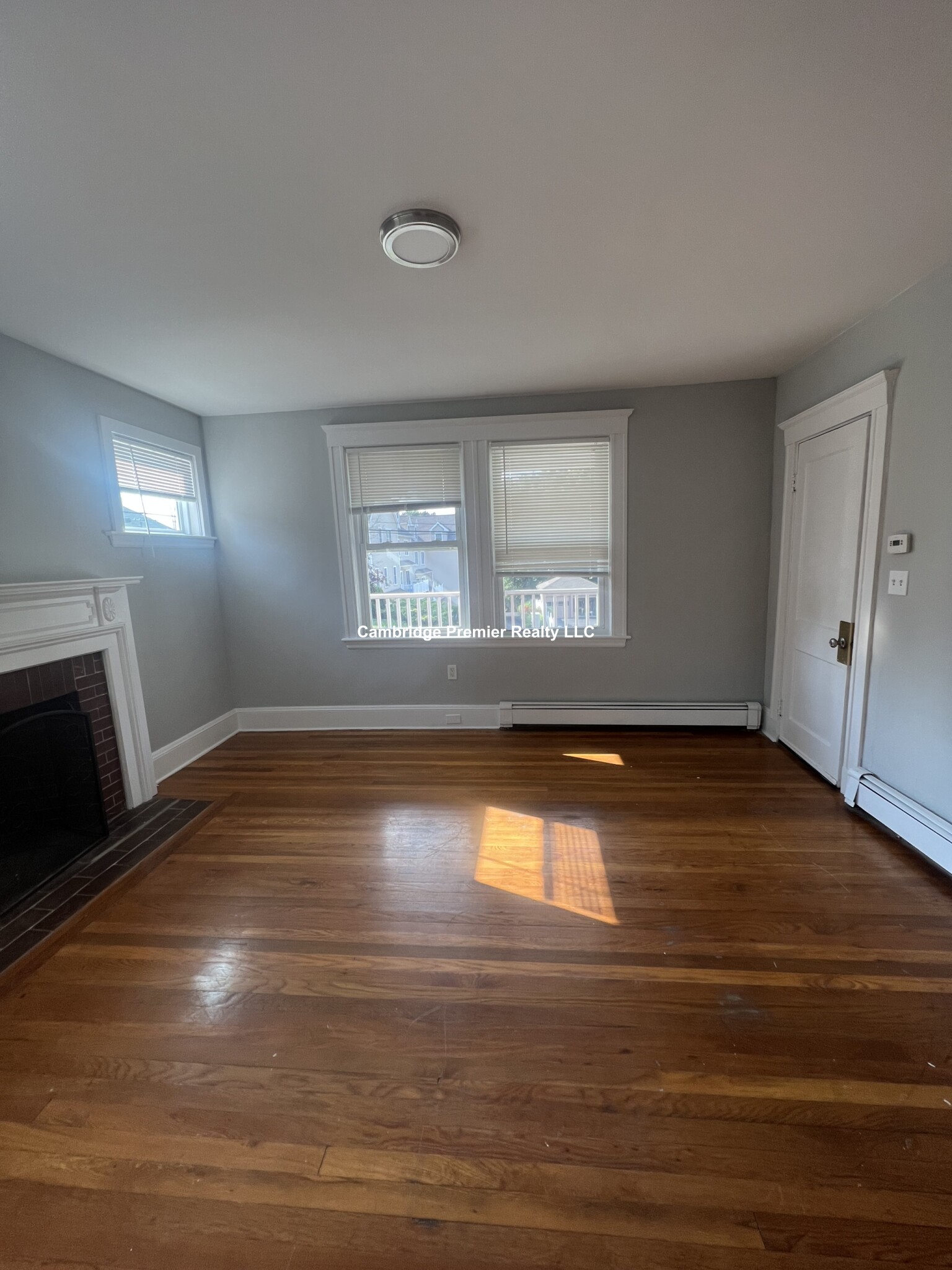 382 Beale St, Quincy