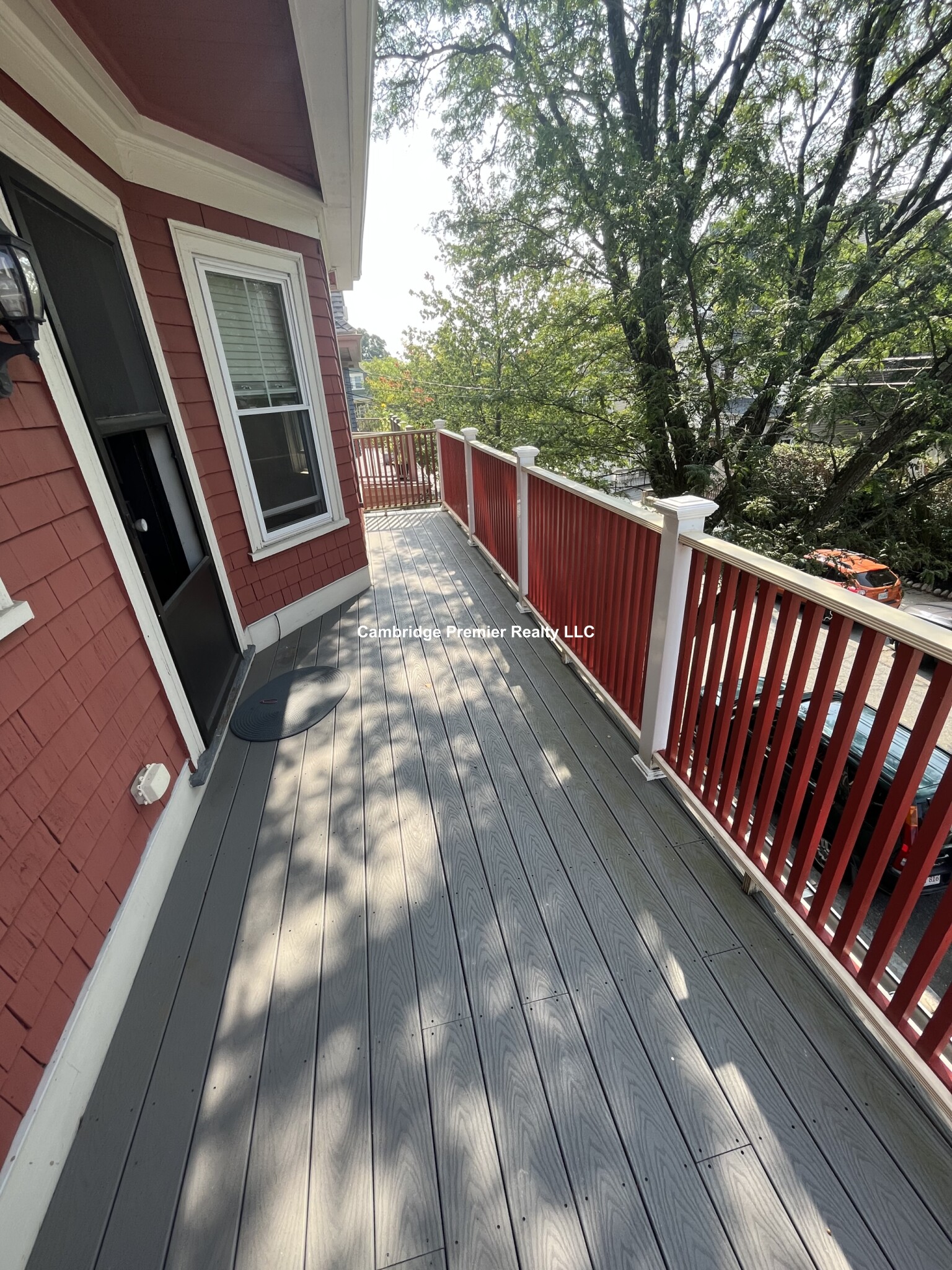 9 Pembroke St, Magoun Square