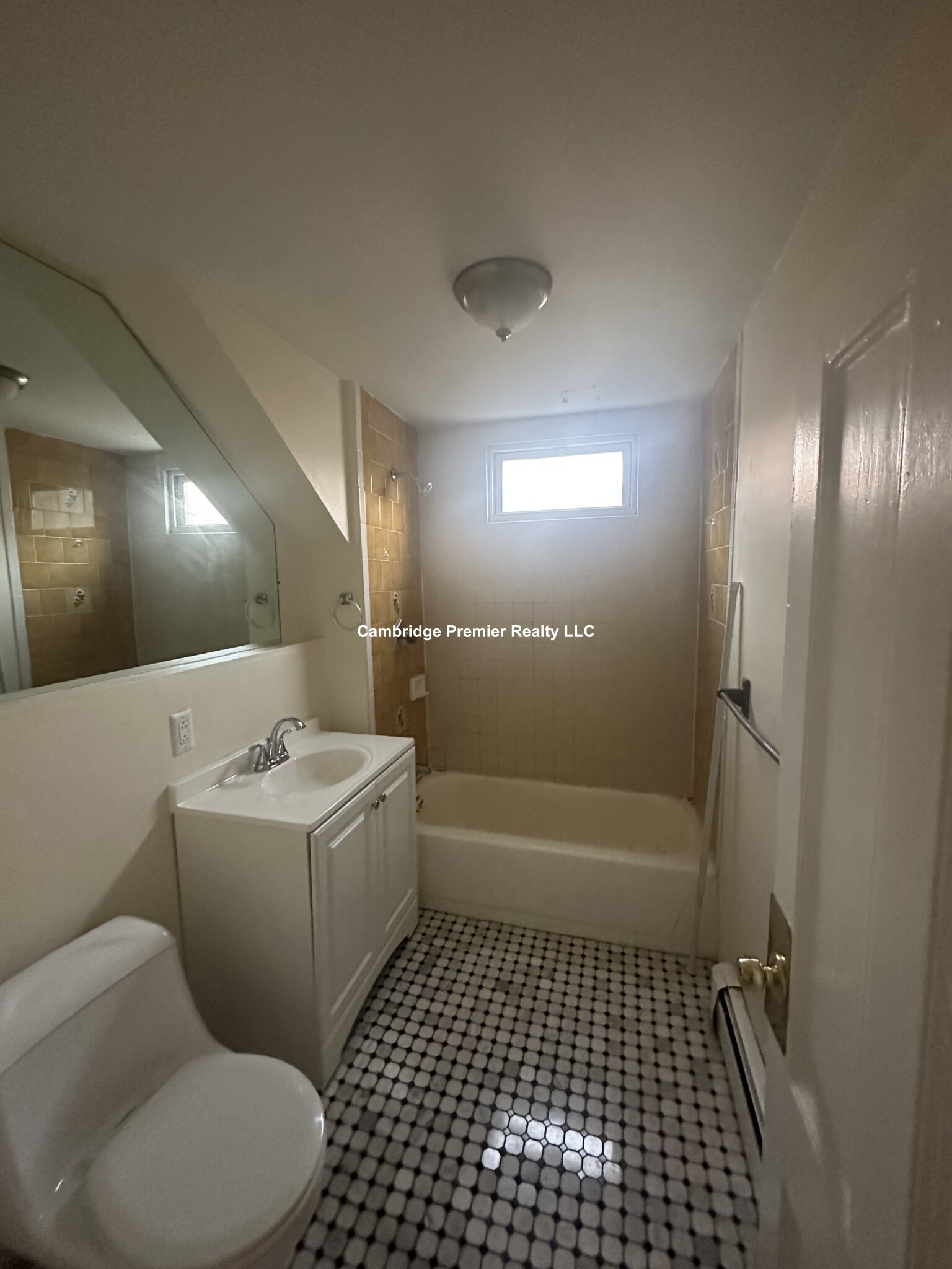 185 Beacon St, Union Square