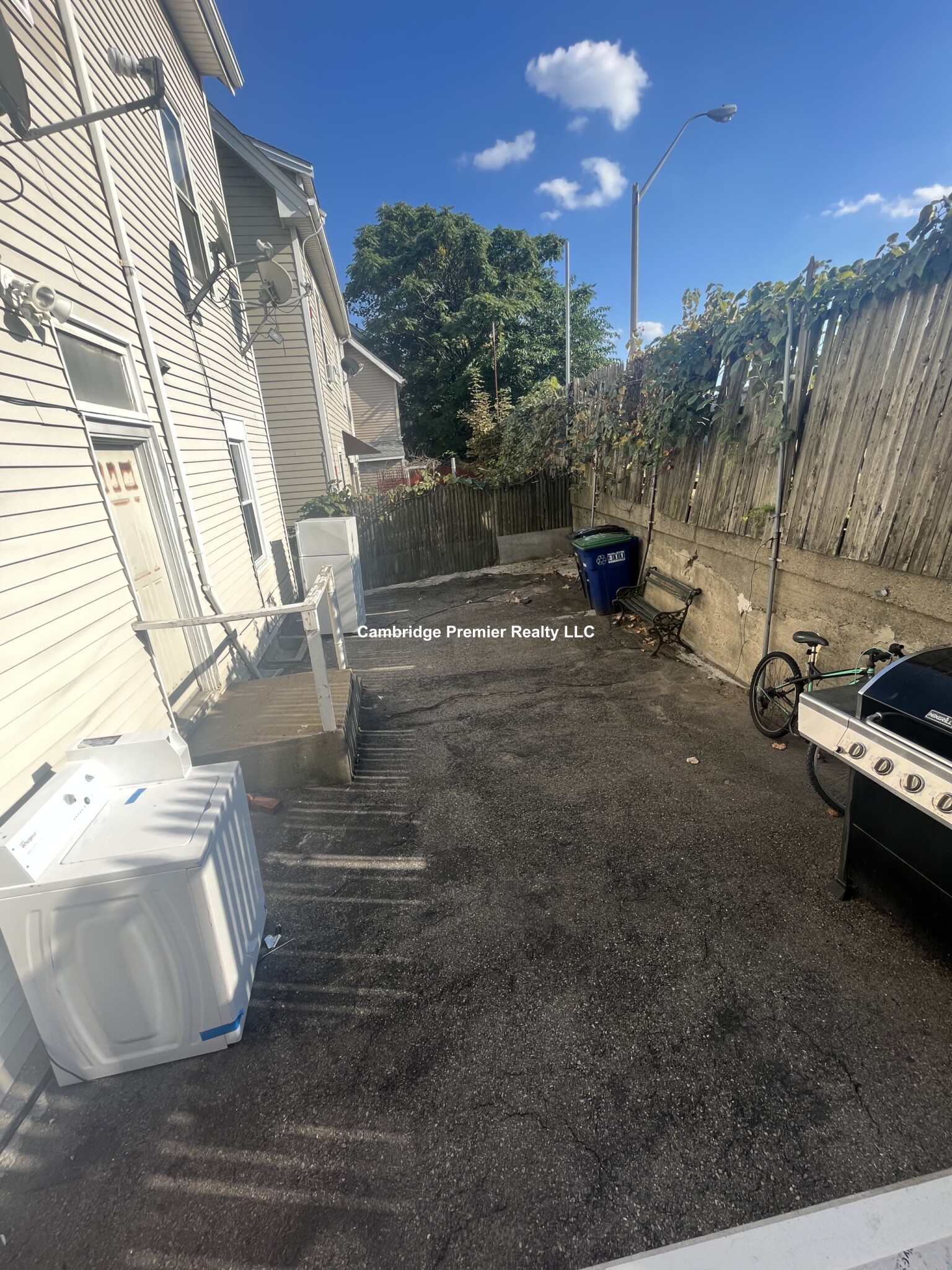 13 Alston St, Union Square