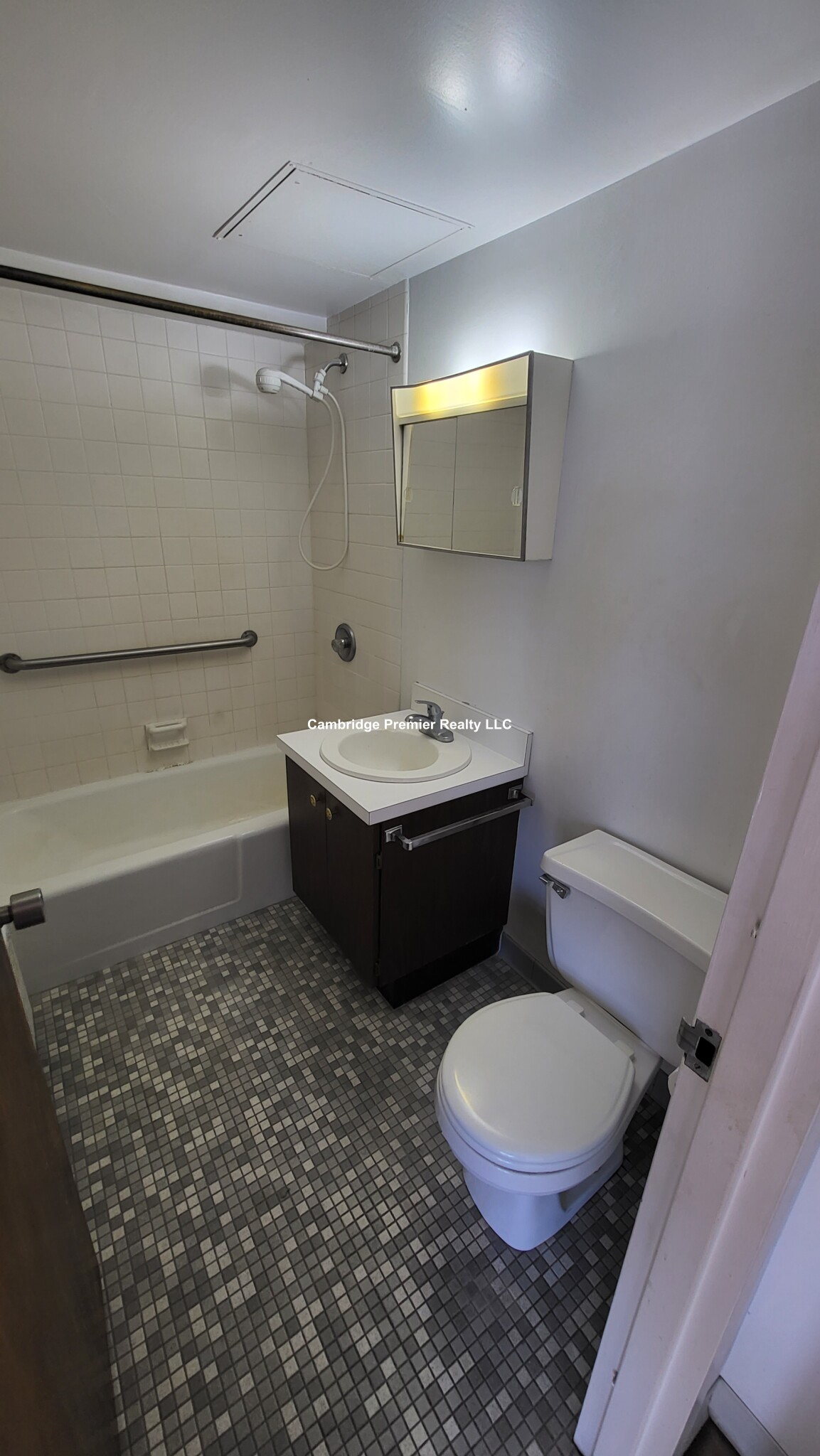 872 Massachusetts Ave, Central Square