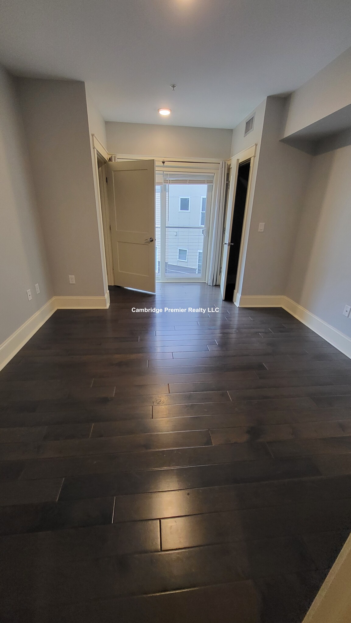 60 Howard St, Watertown Square