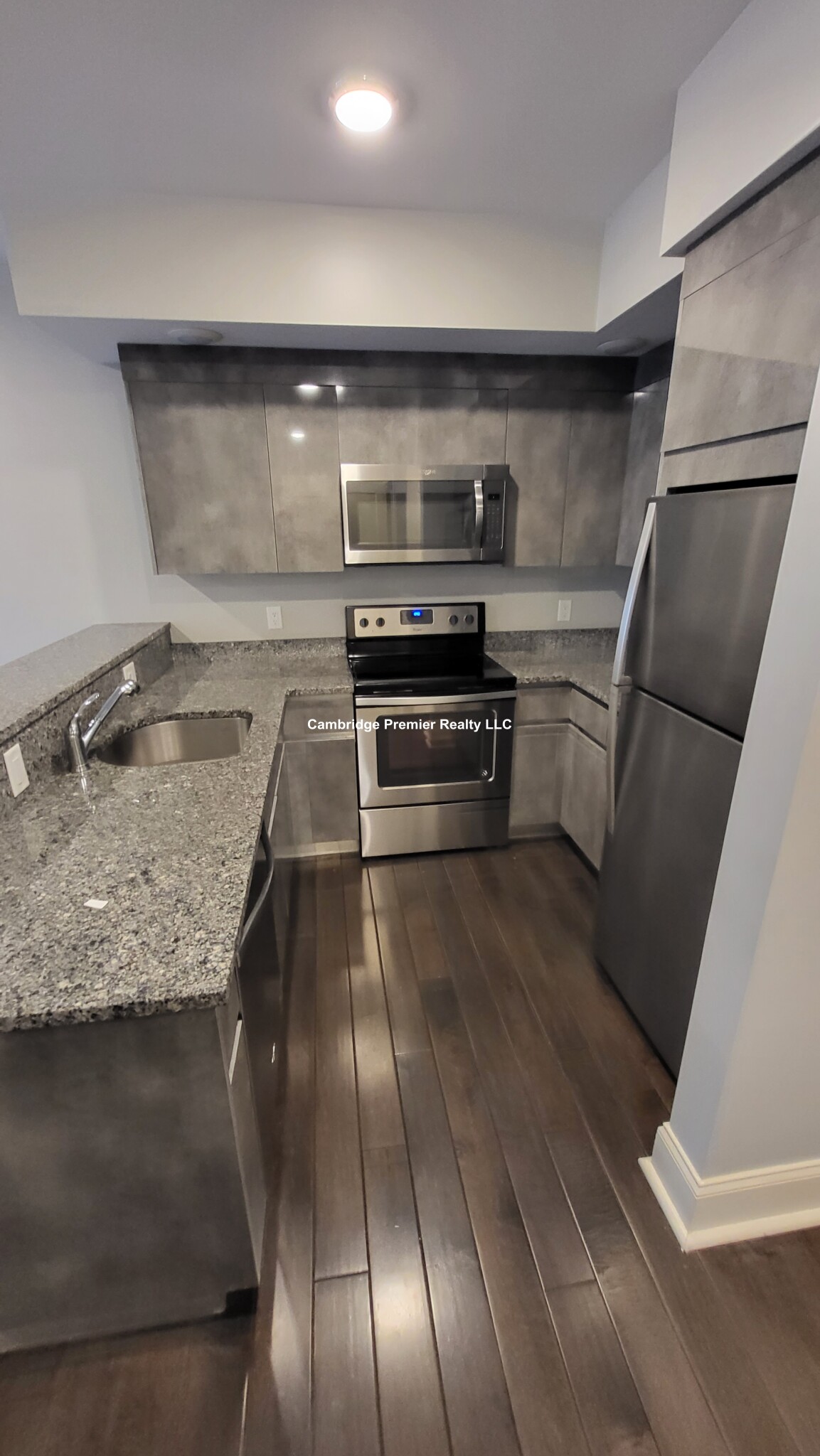 60 Howard St, Watertown Square