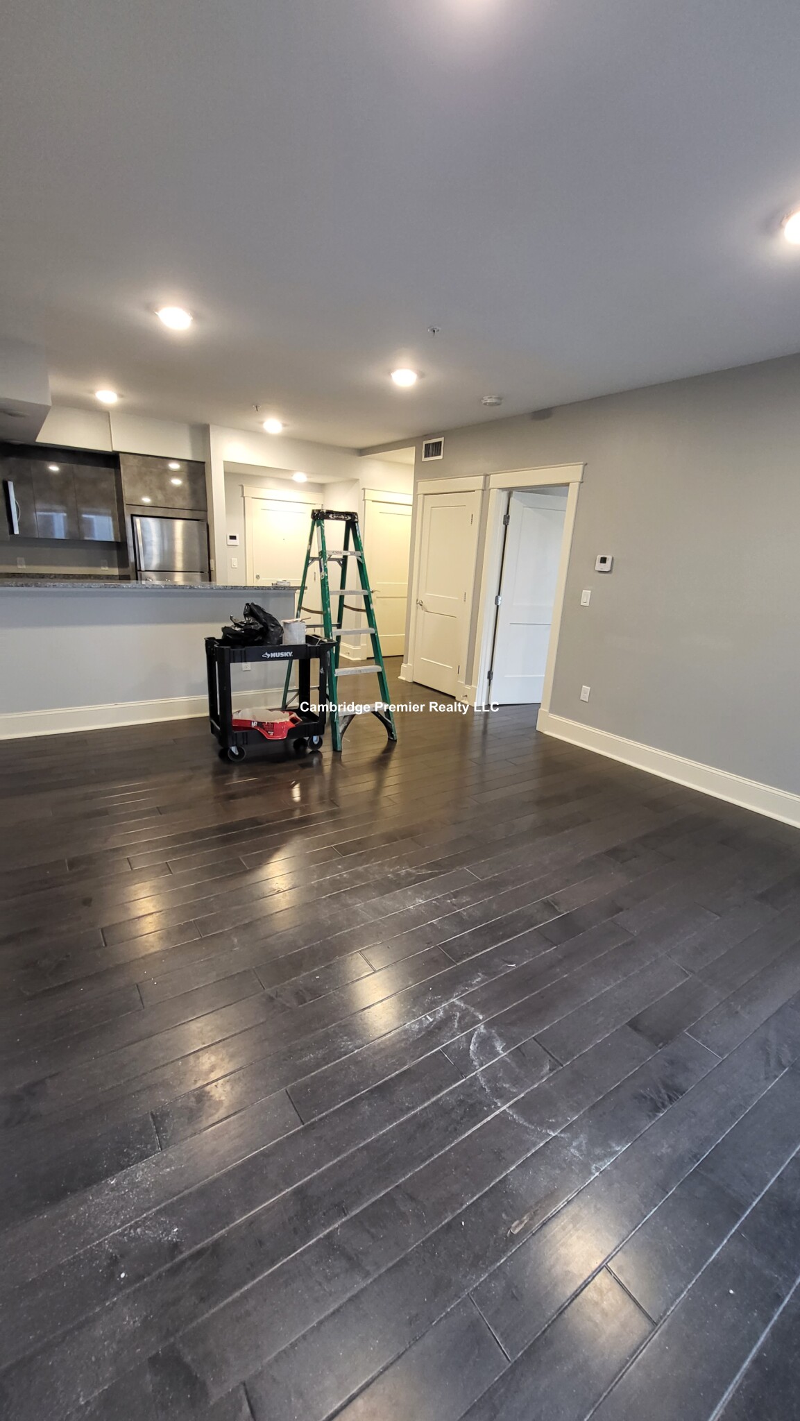 60 Howard St, Watertown Square