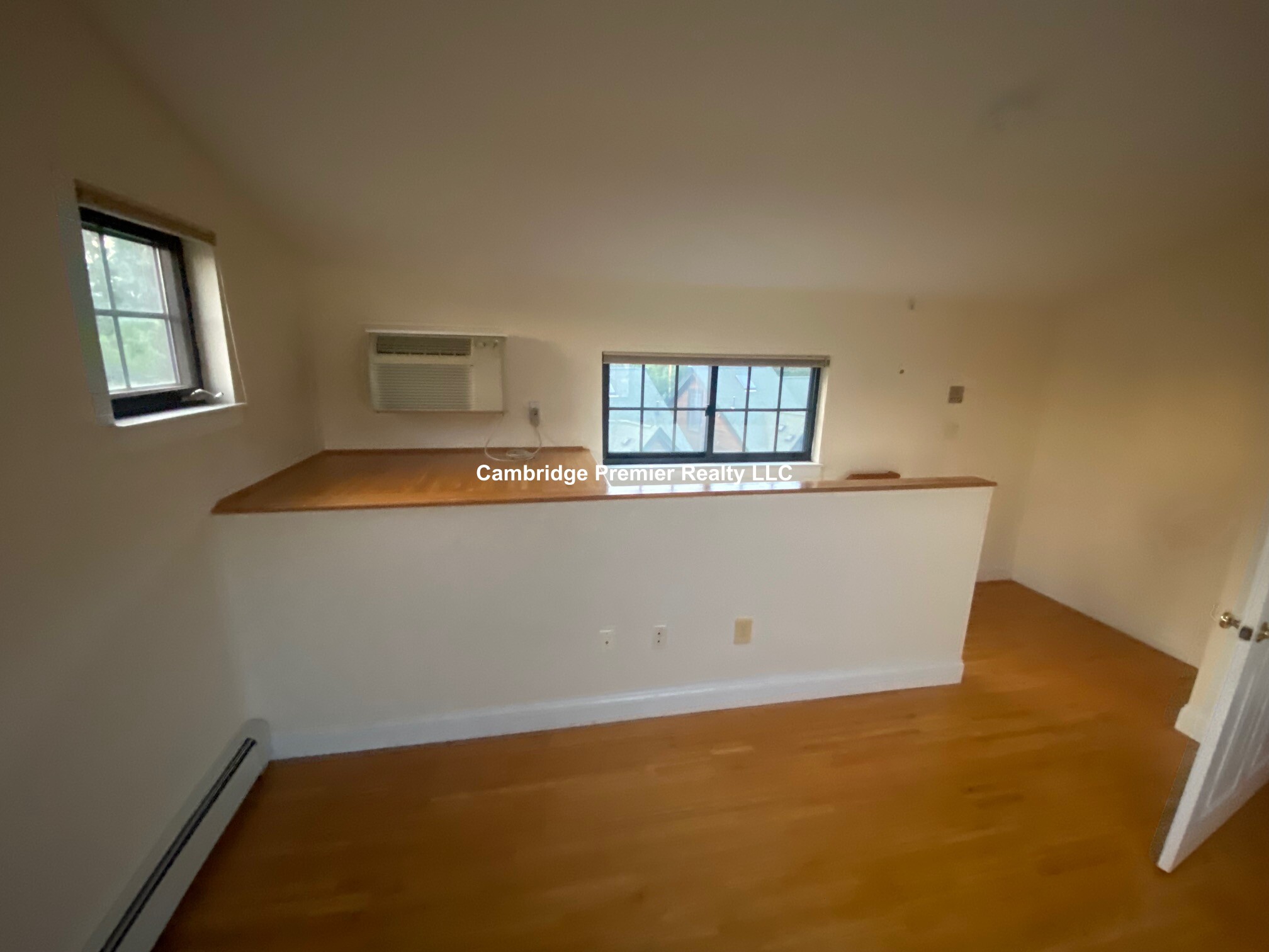 241 River St, Cambridgeport