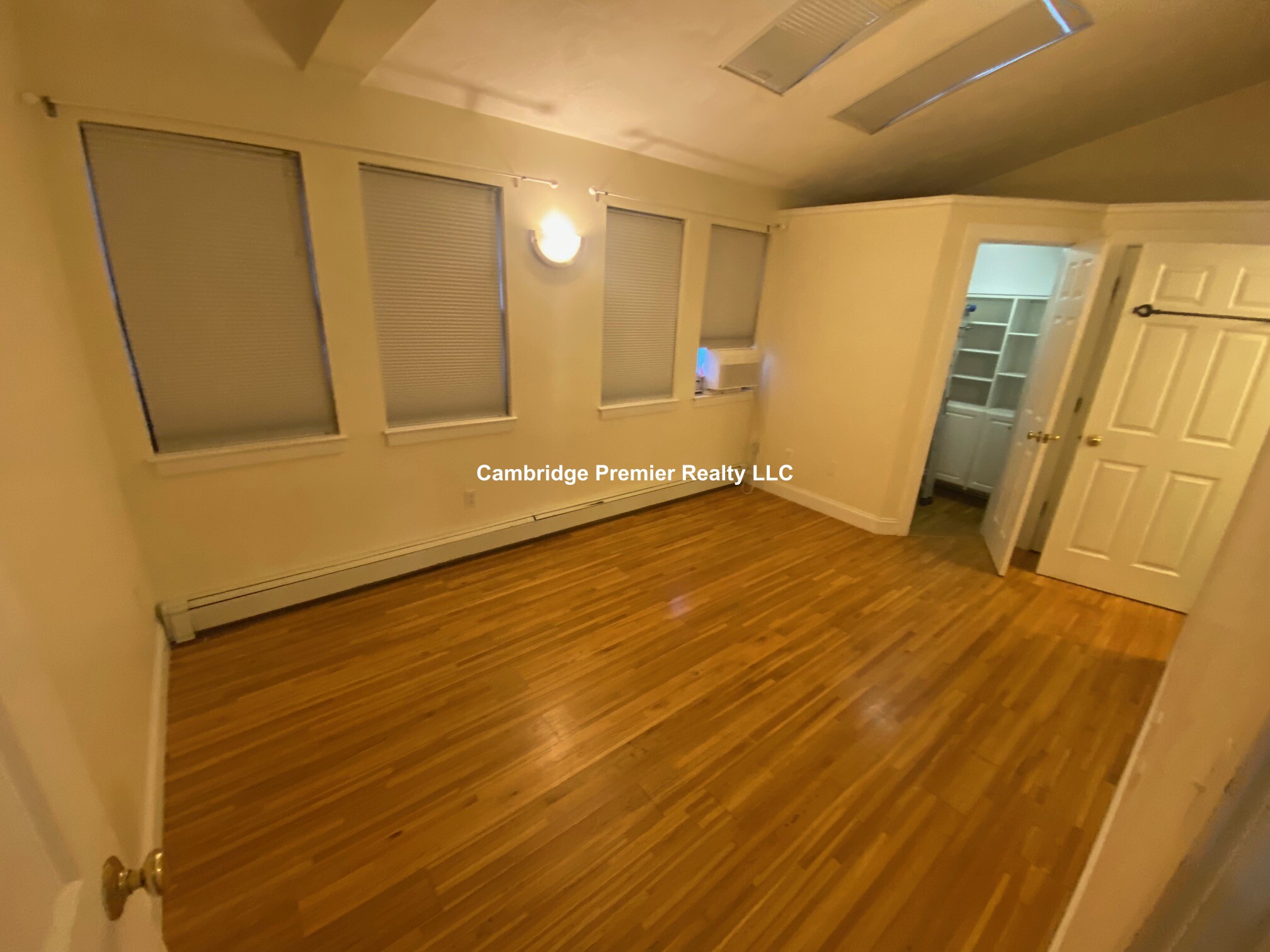 241 River St, Cambridgeport