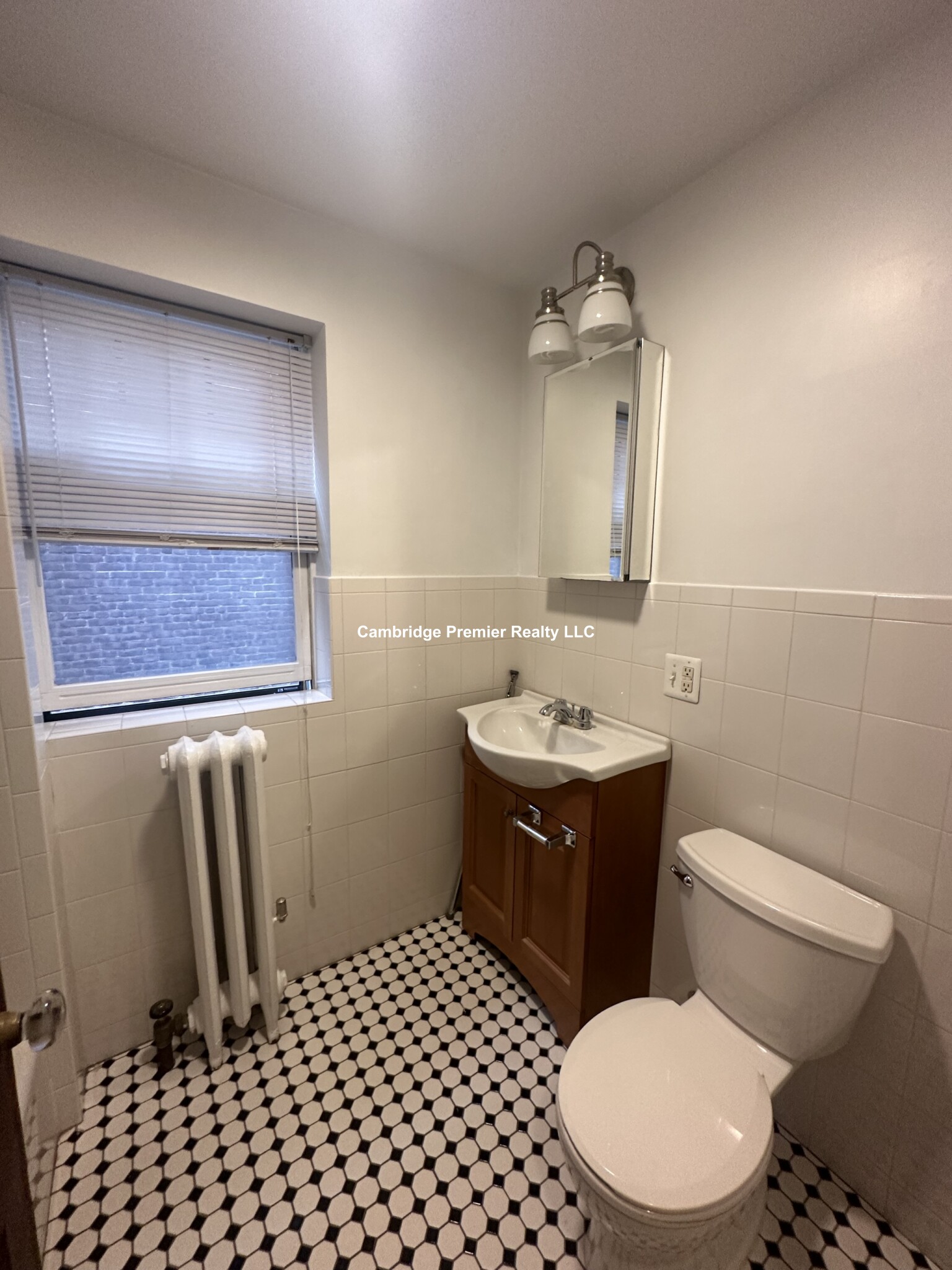 5 Linnaean St, Harvard Square