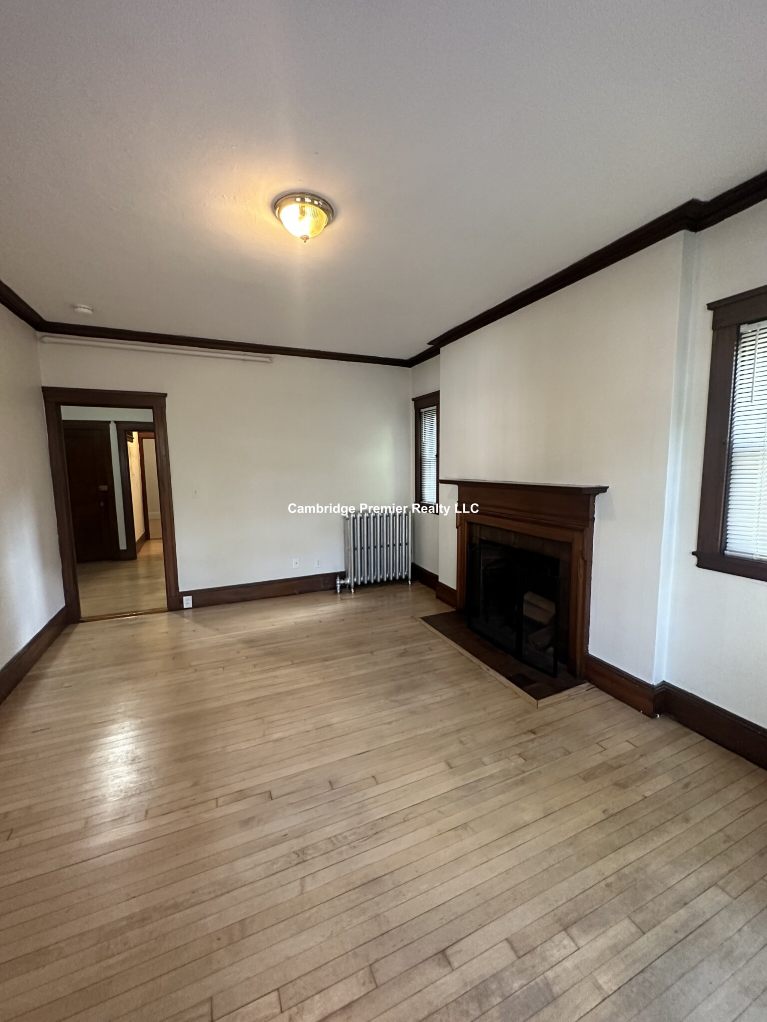 5 Linnaean St, Harvard Square