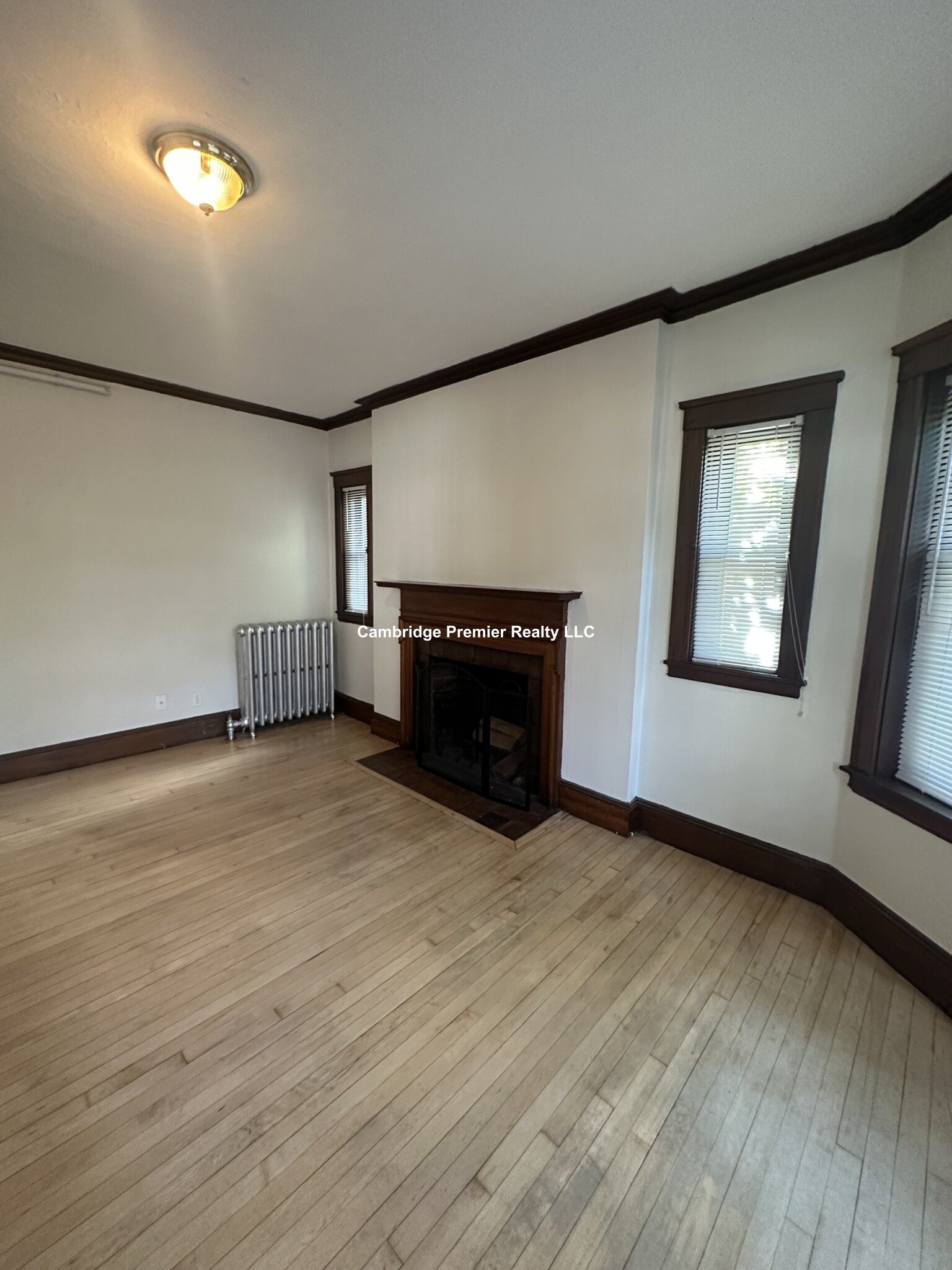 5 Linnaean St, Harvard Square